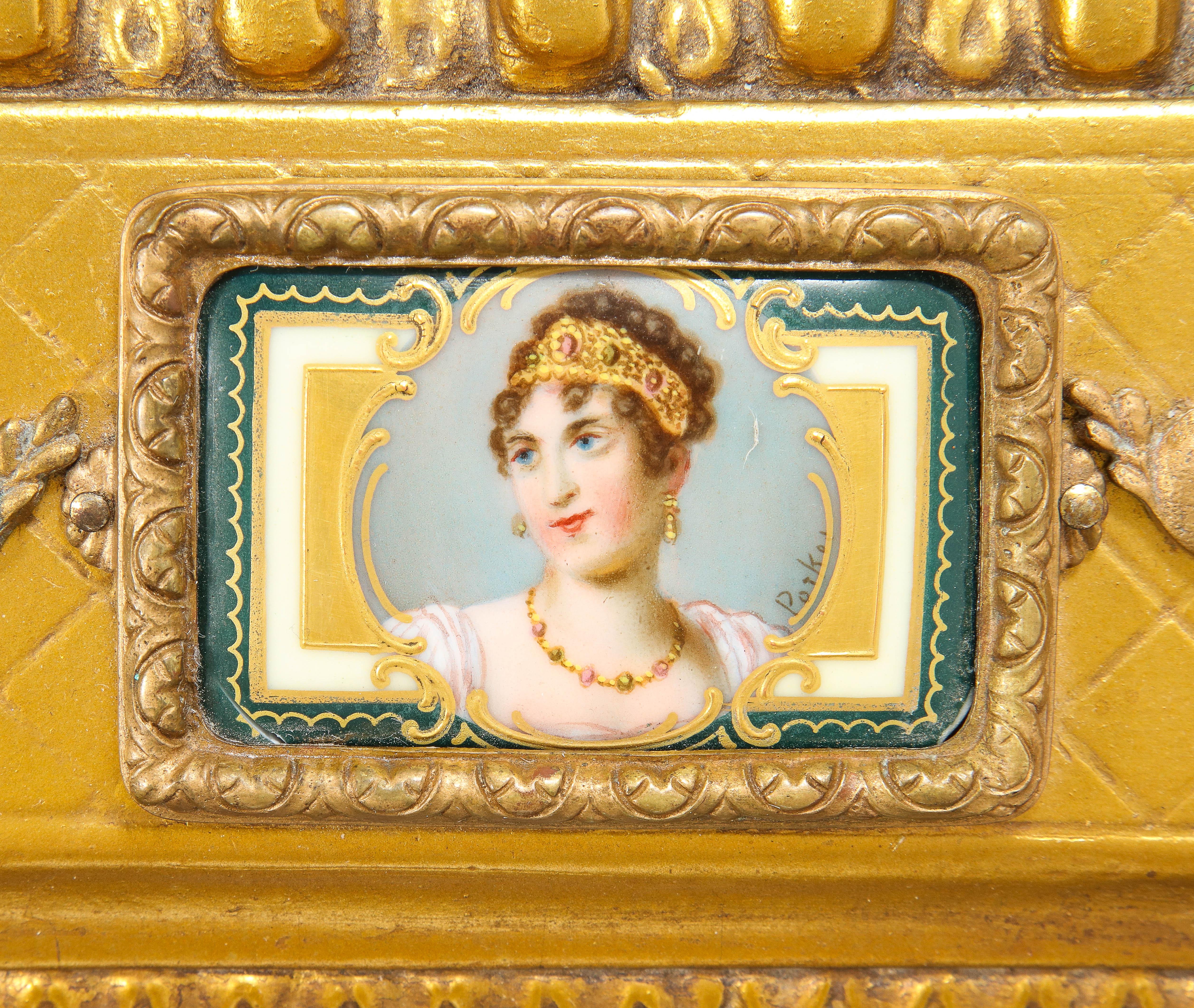 Napoleonischer Royal Vienna-Beistelltisch aus vergoldetem Holz mit Intarsien aus Porzellan, 19. Jahrhundert im Angebot 9