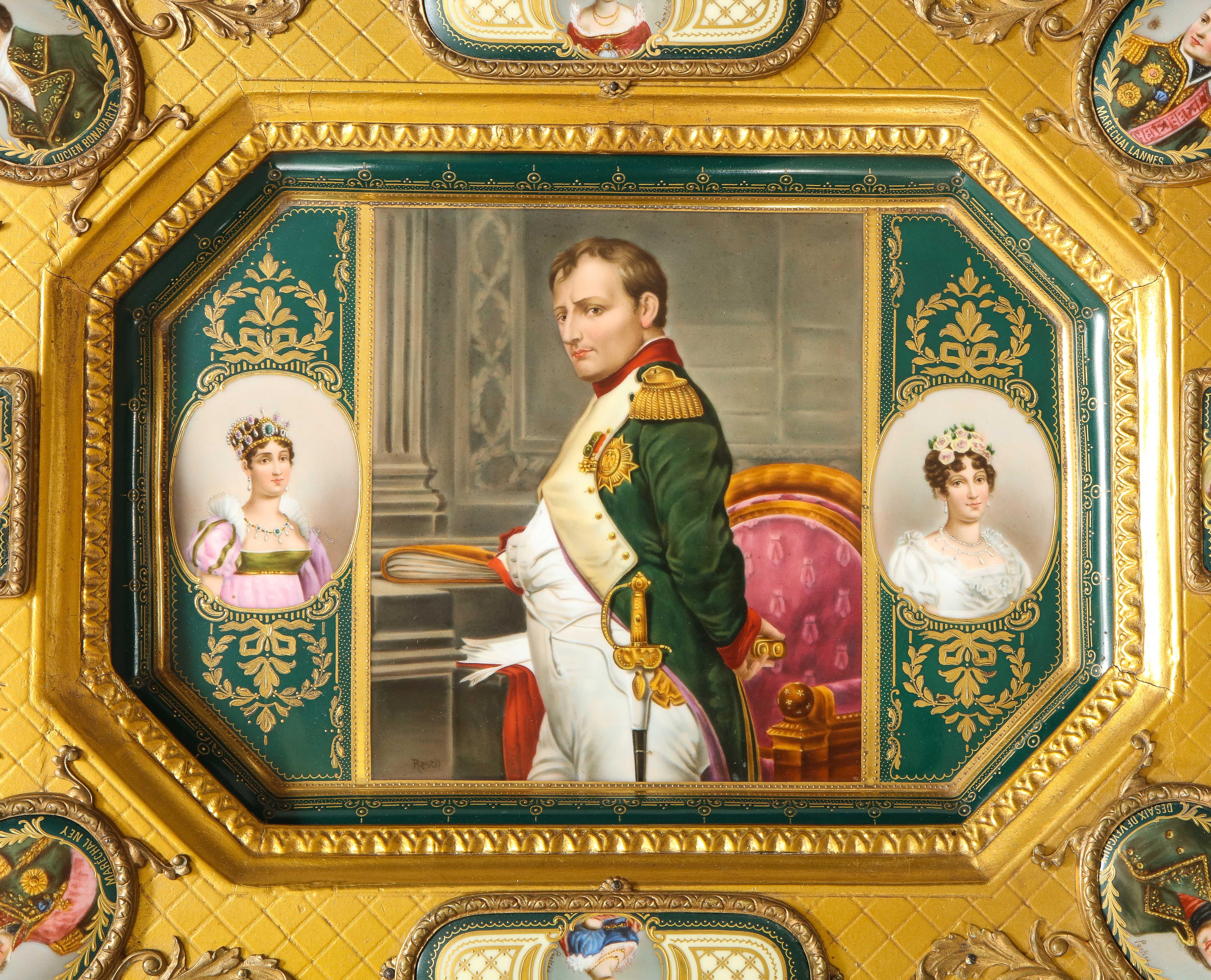 Napoleonischer Royal Vienna-Beistelltisch aus vergoldetem Holz mit Intarsien aus Porzellan, 19. Jahrhundert im Angebot 1