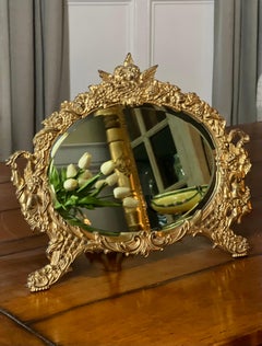Specchio da tavolo in ghisa dorata A.I.C. del 19° secolo