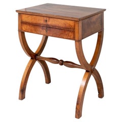 Soporte Neoclásico de Madera Figurada del S. XIX