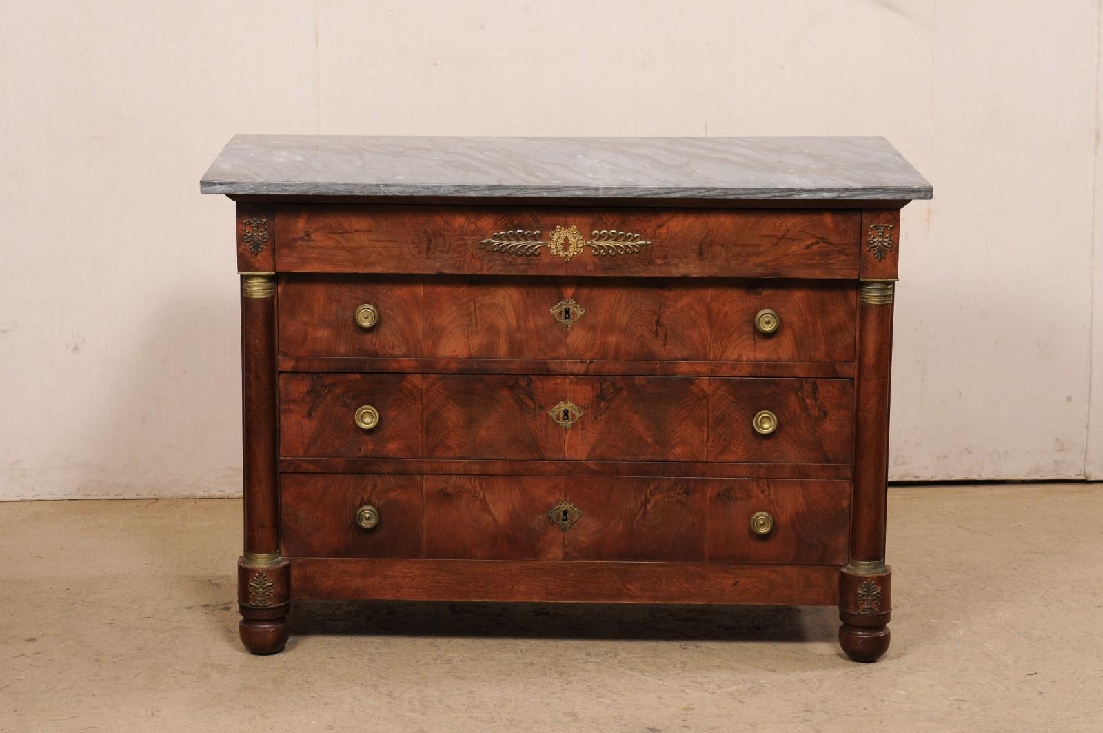 19th Century Neoclassical French Marble-Top Commode W/Exquisite Brass Accents For Sale 8