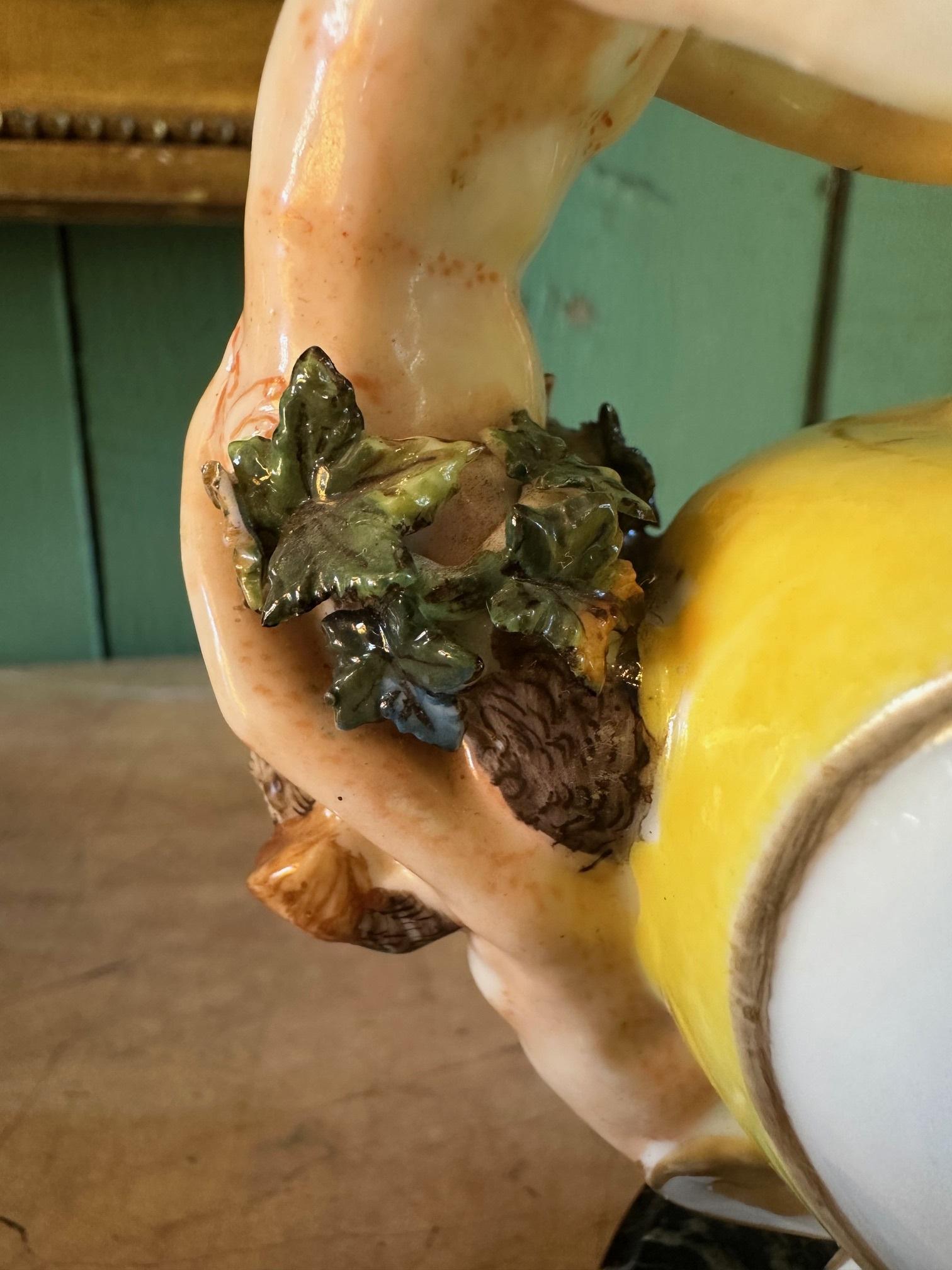 Lampe à huile Bibelot en porcelaine fantaisiste de style Capodimonte du 19e siècle en vente 12