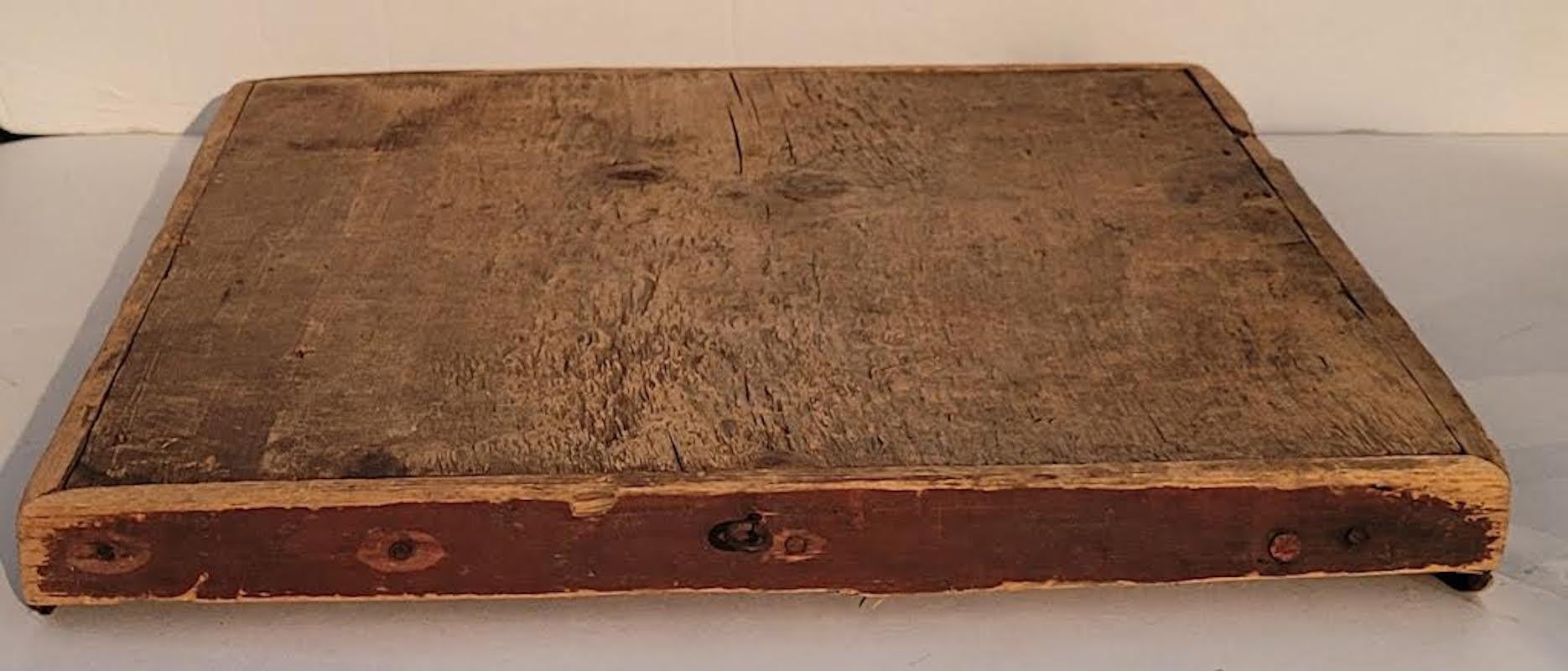 19. Jahrhundert Original bemaltes Spielbrett (Holz) im Angebot