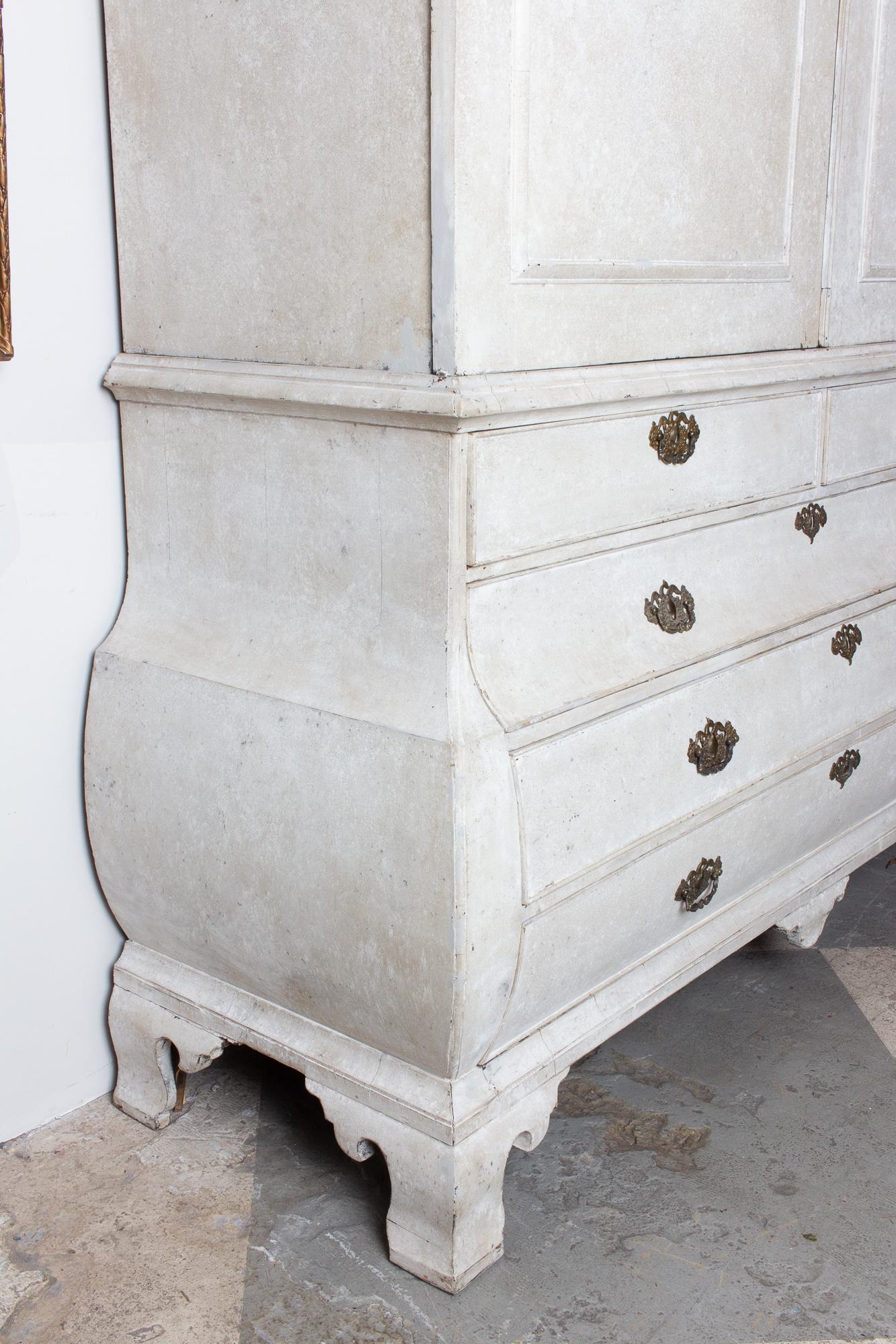 19th Century Painted Dutch Linen Press in Cream and Blue 1