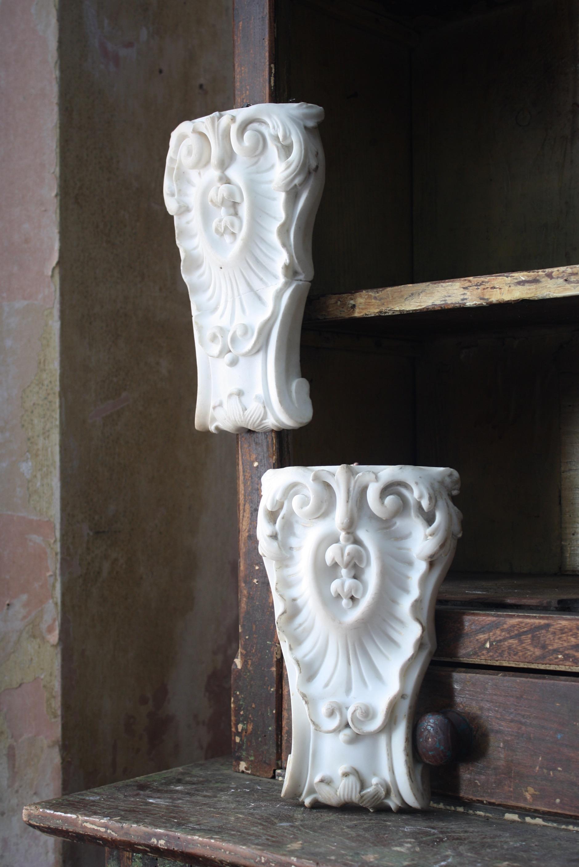 19th C Pair of Carved Marble Organic Decorative Rococo Architectural Elements  In Good Condition In Lowestoft, GB