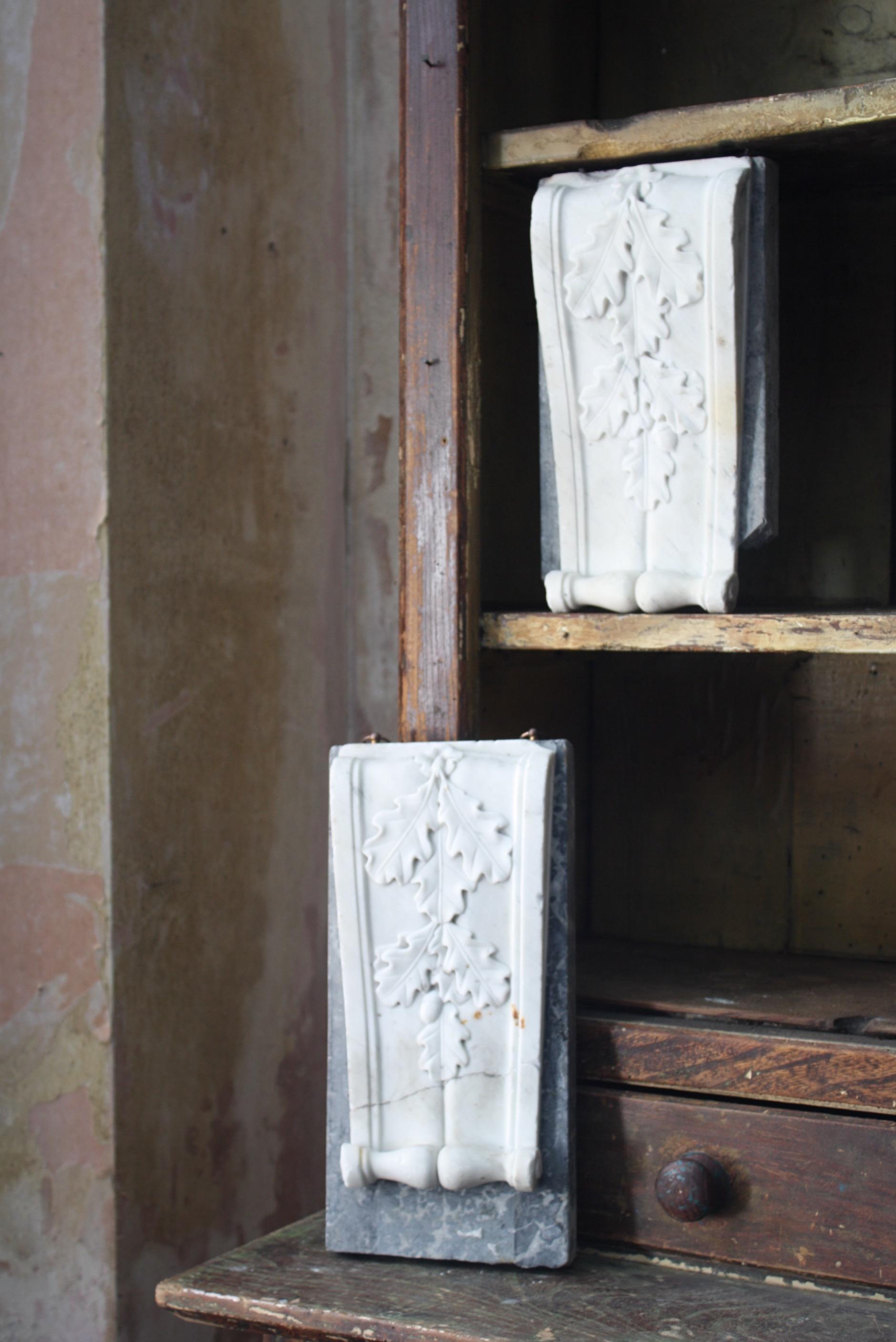 19th C Pair of Carved Marble Organic Decorative Rococo Architectural Elements In Good Condition In Lowestoft, GB