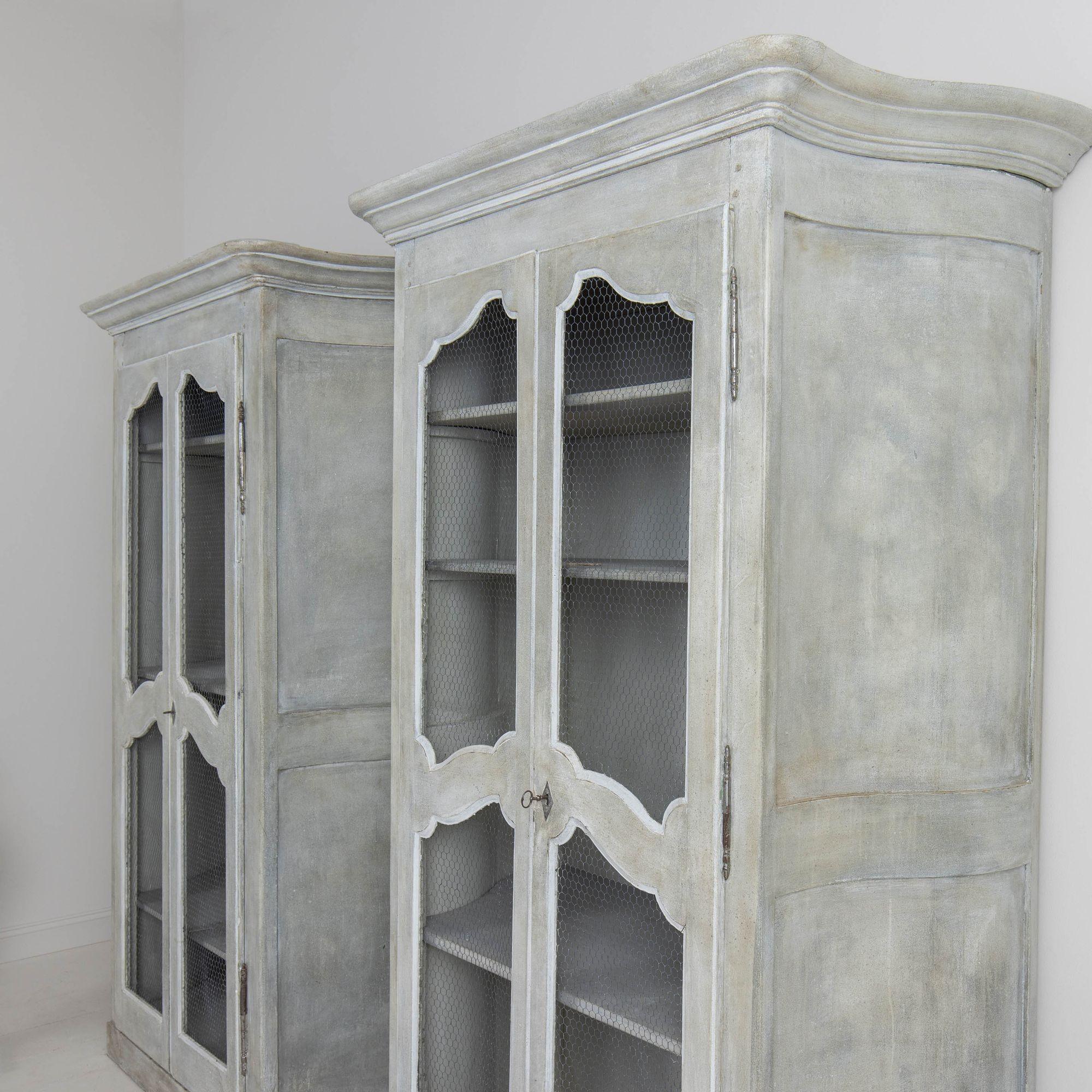 19th c. Pair of French Painted Armoire Cabinets with Serpentine Sides 5