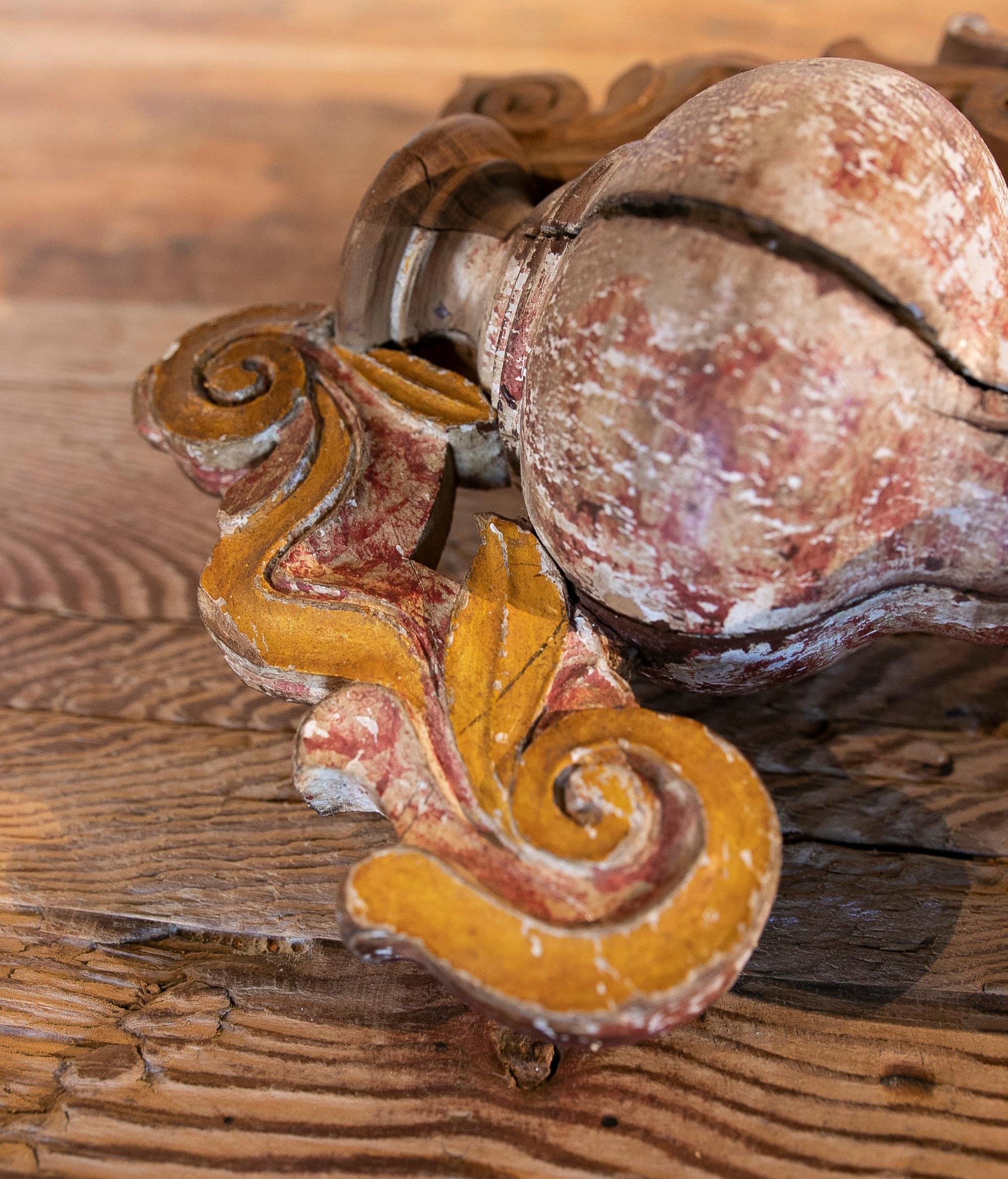 19th C Pair of Hand Painted Wooden Finials in the Shape of a Vase with Handles For Sale 3