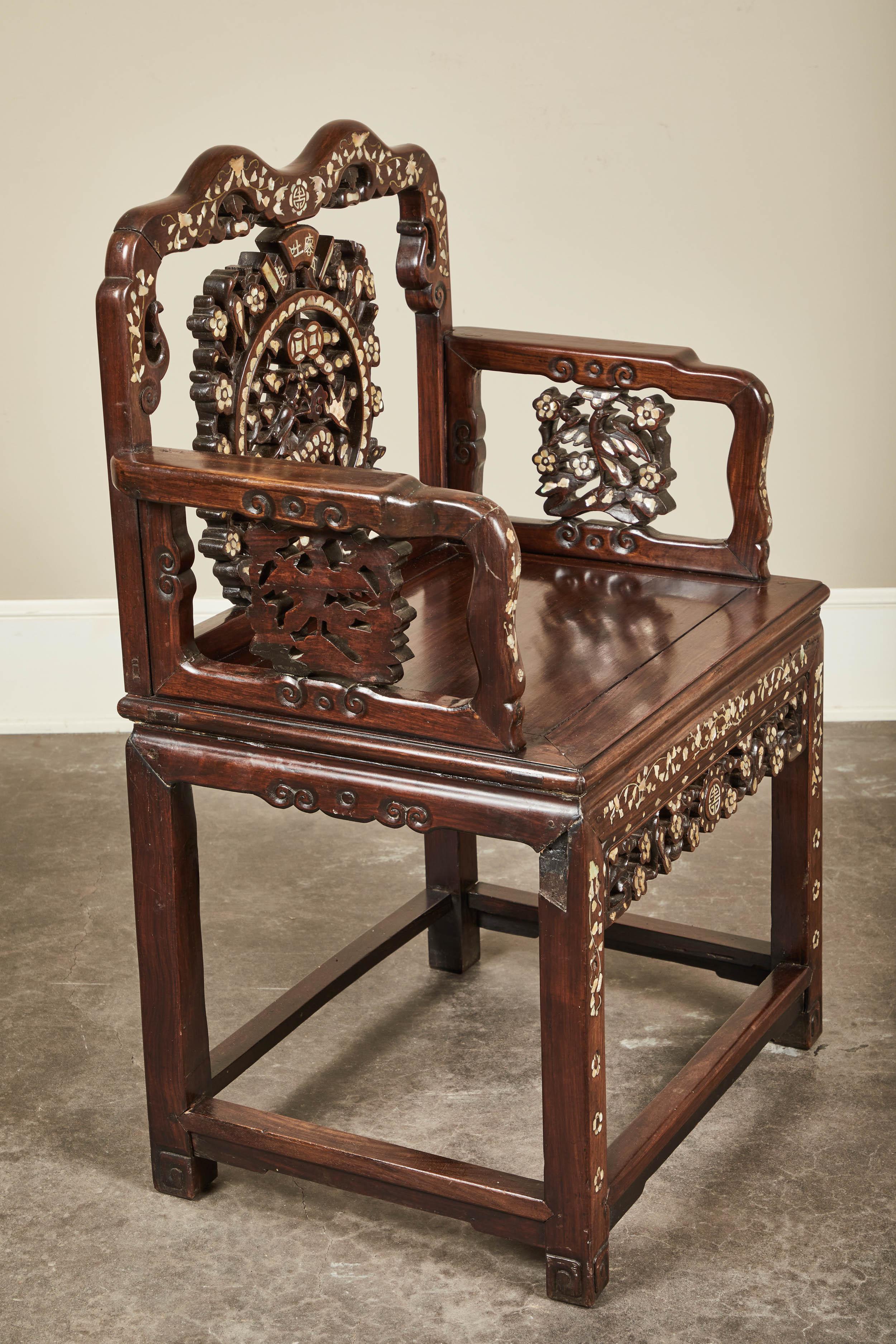 Chinese 19th Century Pair of Mother of Pearl Inlay Chairs For Sale