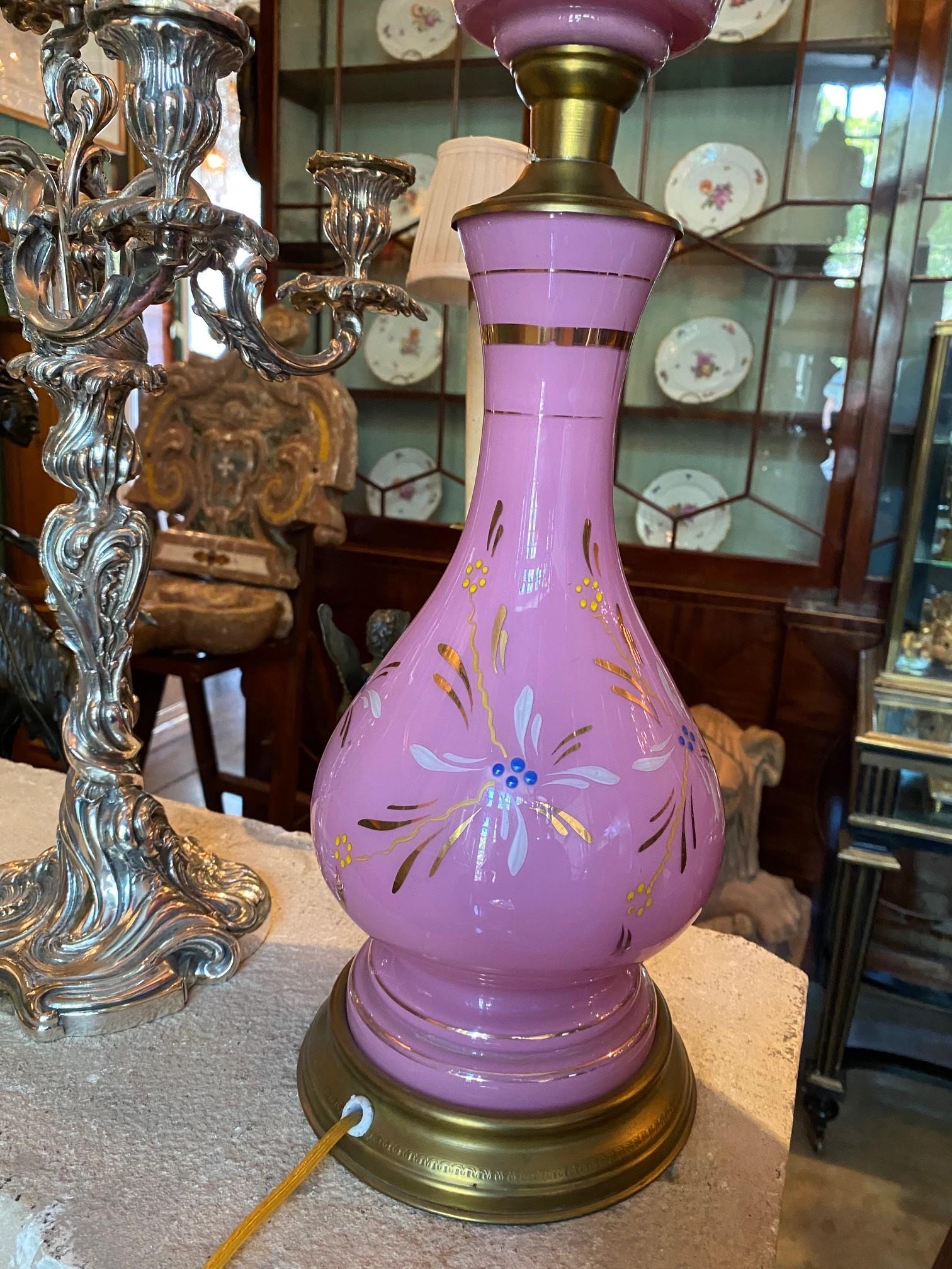 19th C. Pair Pink side Table Lamps Opaline Glass Vase Nightstand Lights antiques For Sale 7