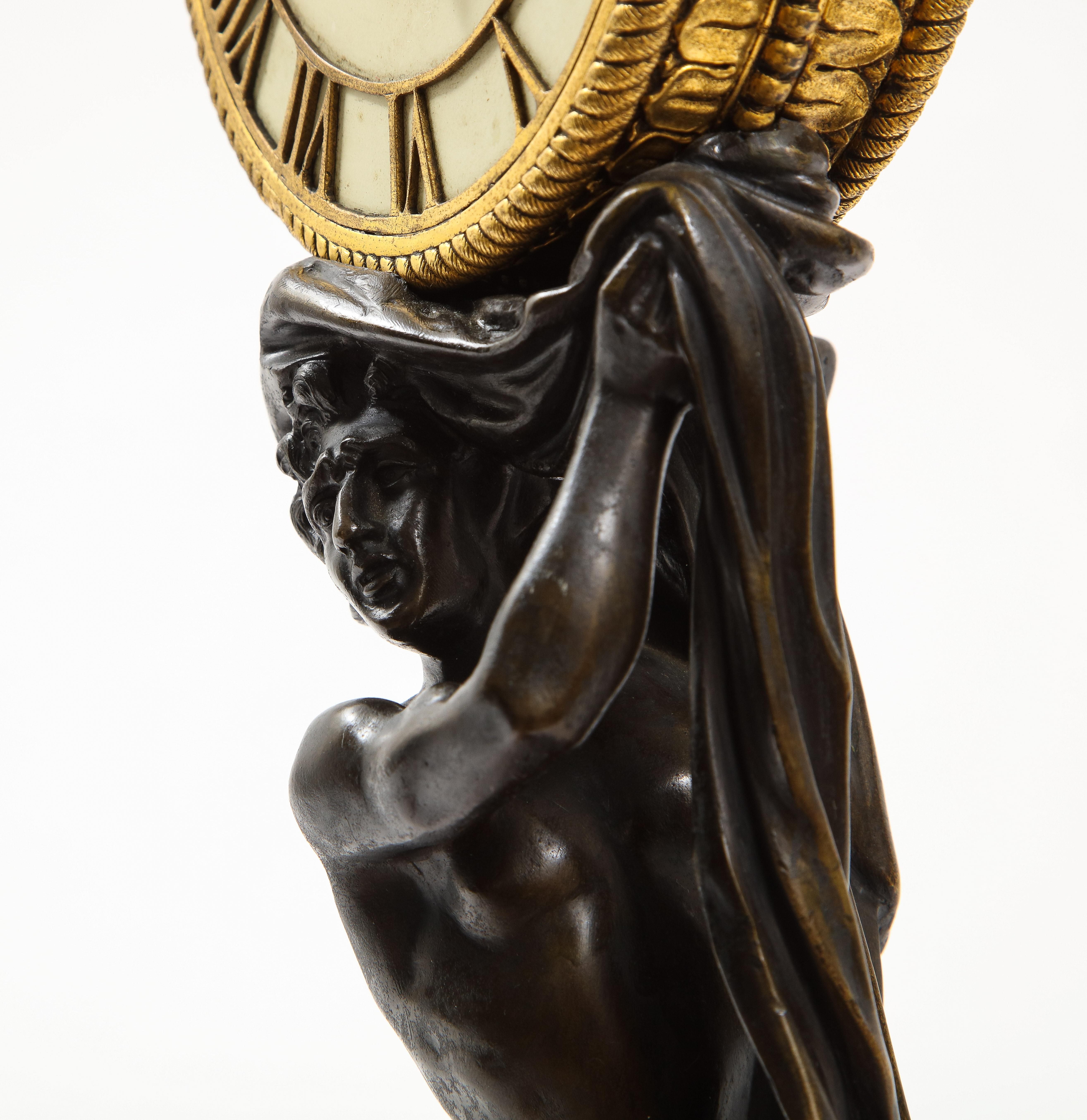Orologio Ercole in bronzo patinato e dorato del 19° secolo su base in marmo, E.F. A. Caldwell in vendita 3