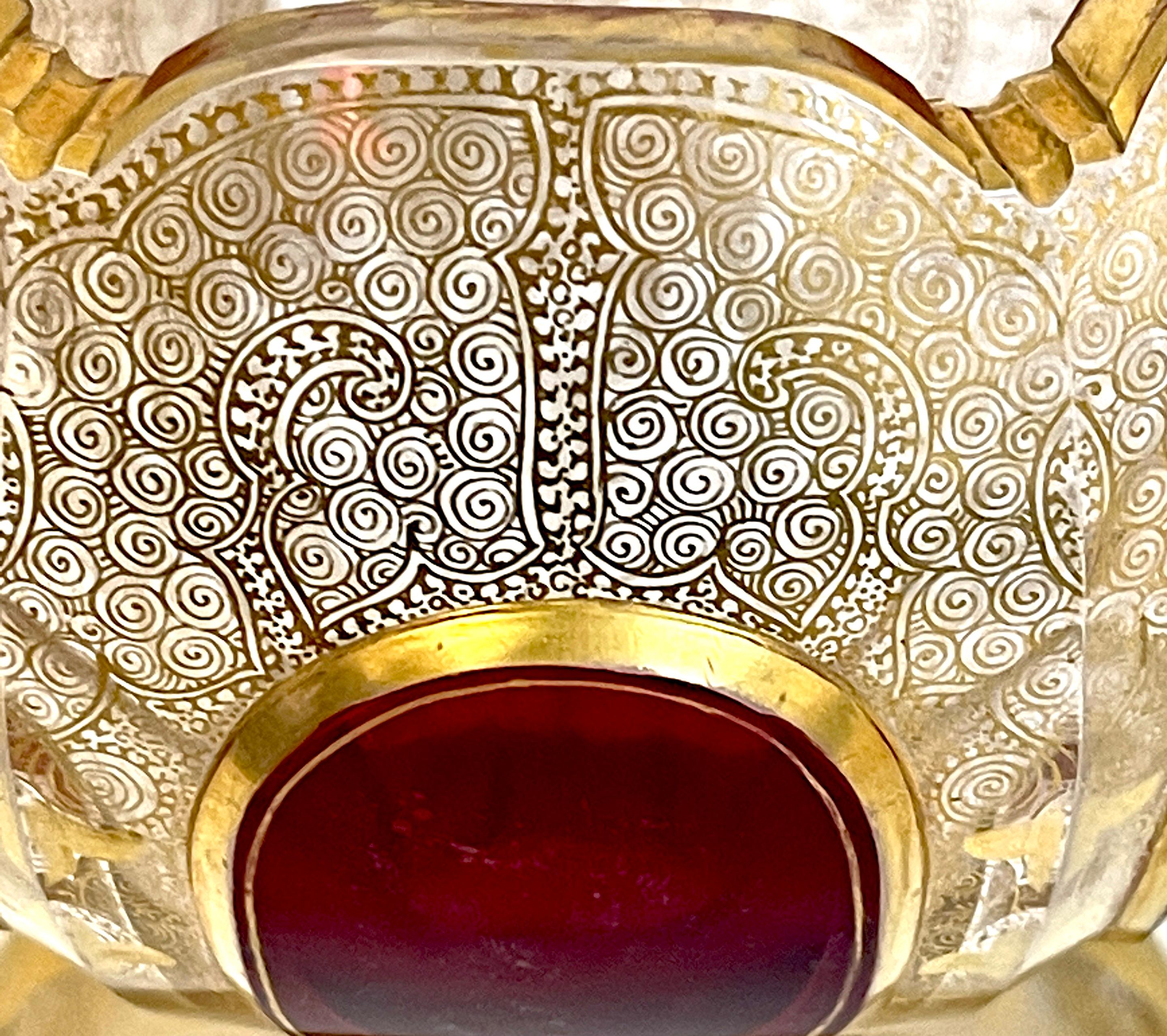 Vase aus vergoldeter Emaille und Rubin im persischen Stil des 19. Jahrhunderts, signiert im Angebot 2