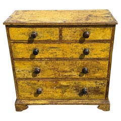 Commodes and Chests of Drawers