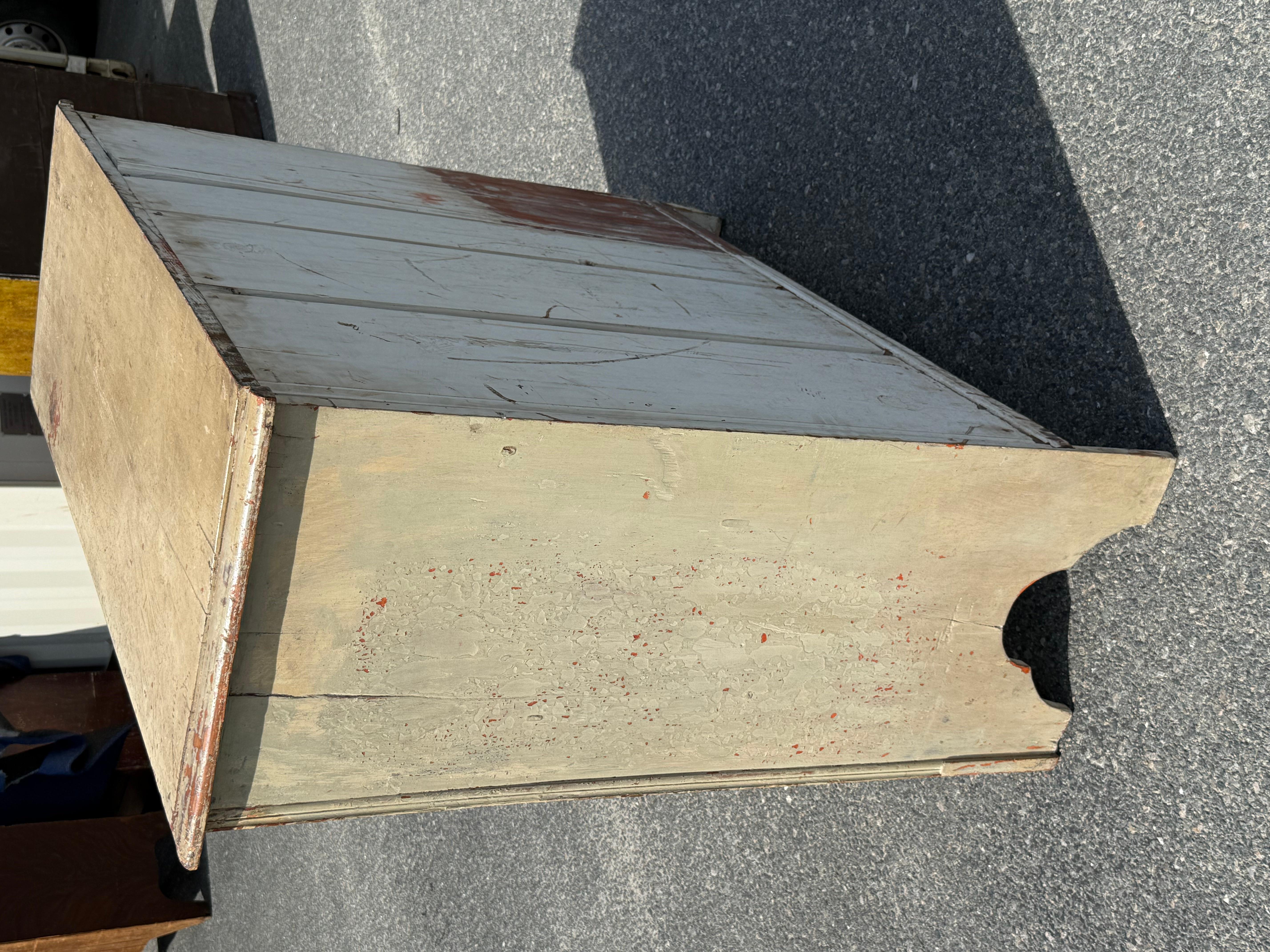 Hand-Carved 19th c. Pine Six Drawer Chest in Cream Paint For Sale
