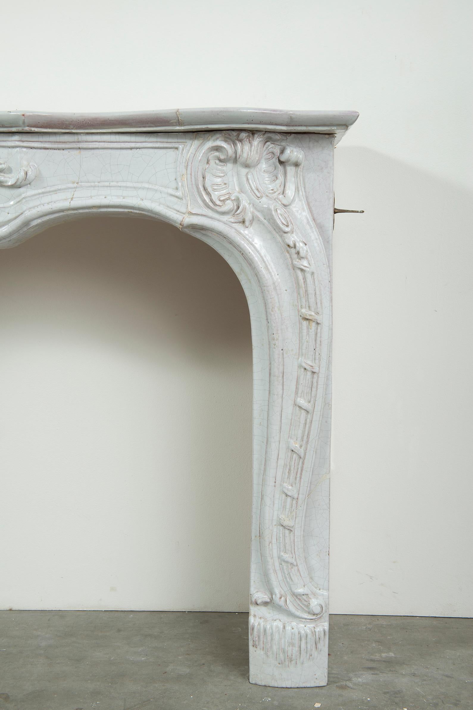 19th c. Porcelain French Rococo Fireplace For Sale 9