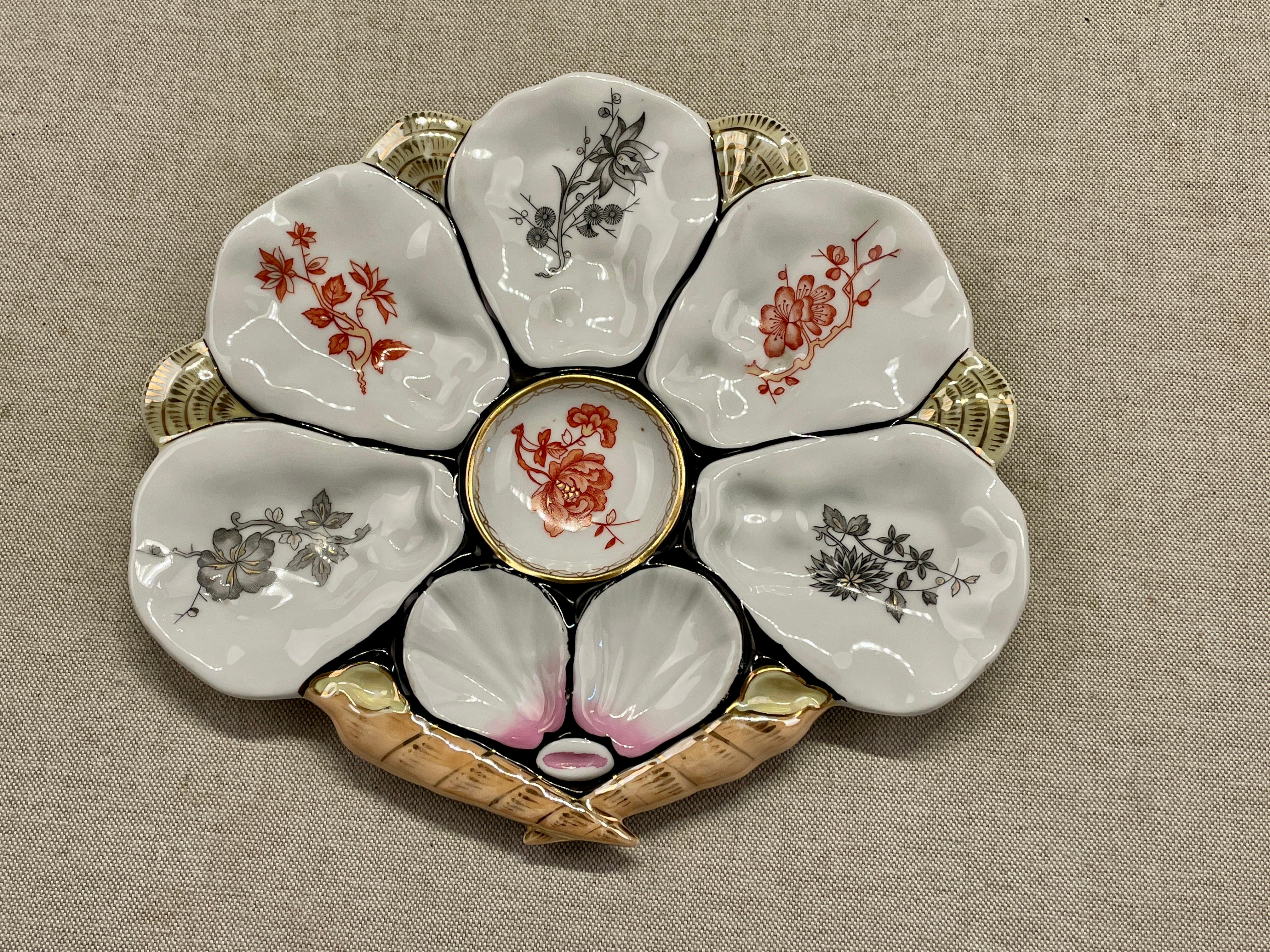 19th c. Porcelain Oyster Plate In Good Condition For Sale In Winter Park, FL