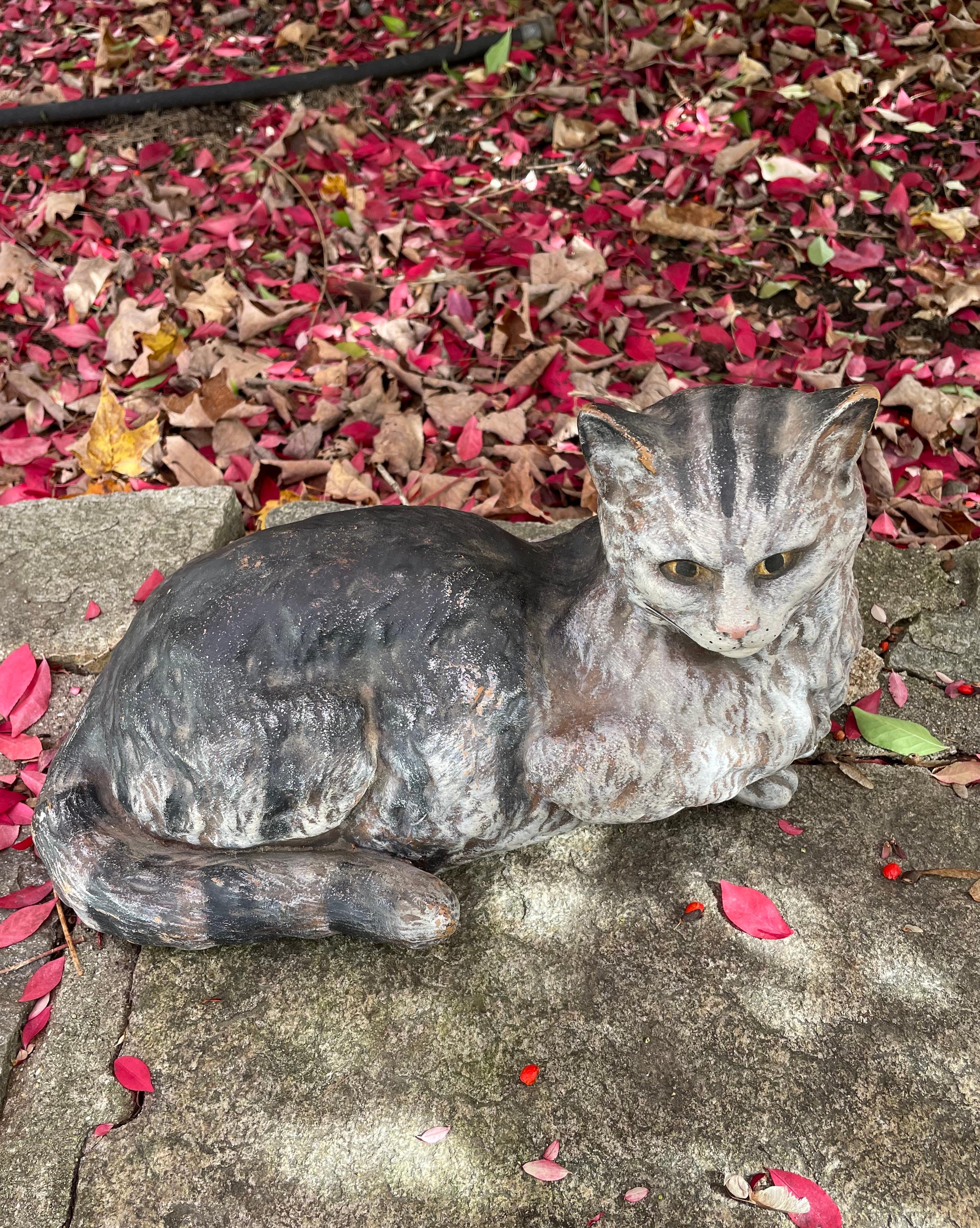 majolica cats