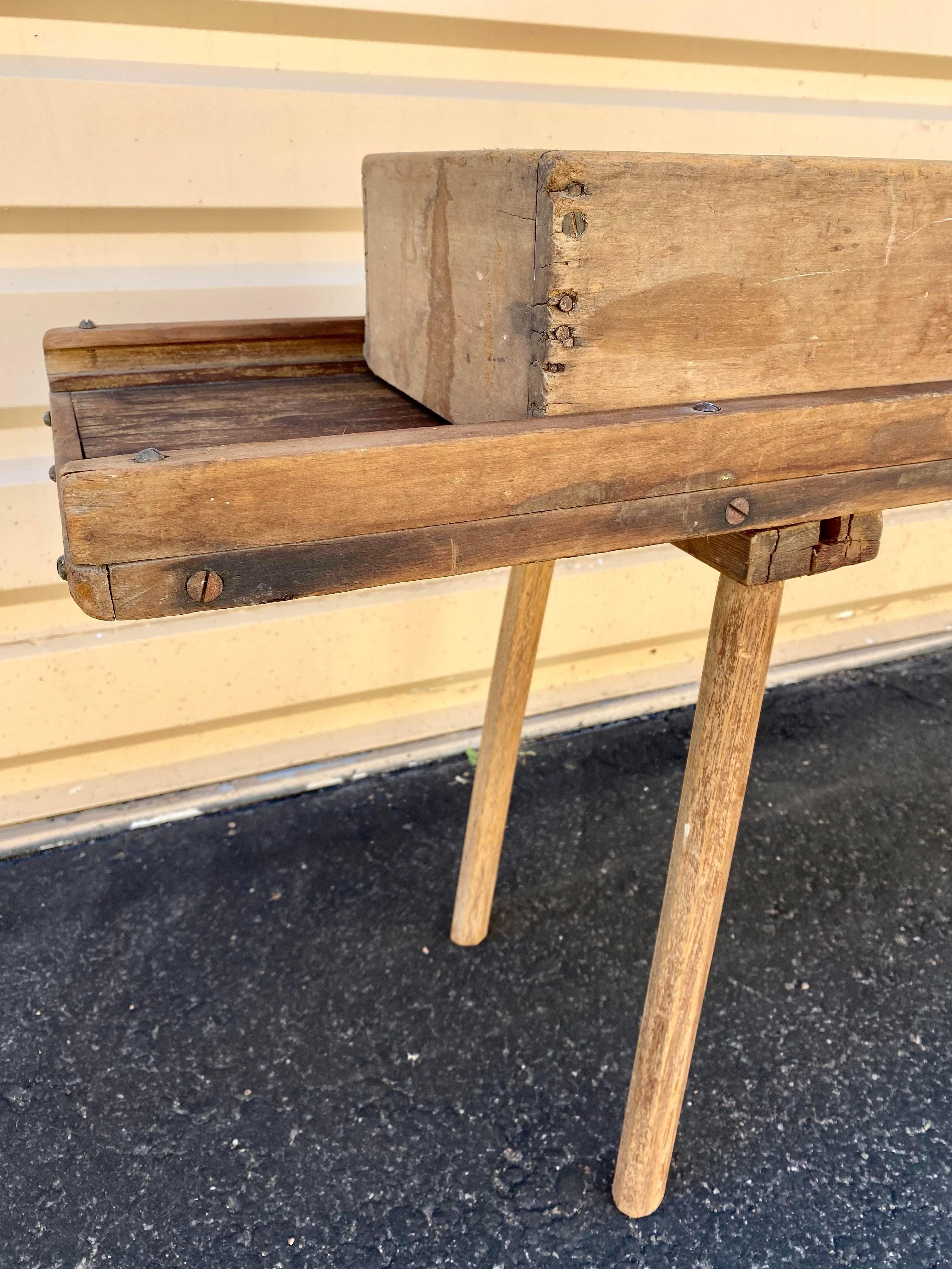 Console primitive Cutter Cabbage Cutter du 19ème siècle / Folk Art en vente 4
