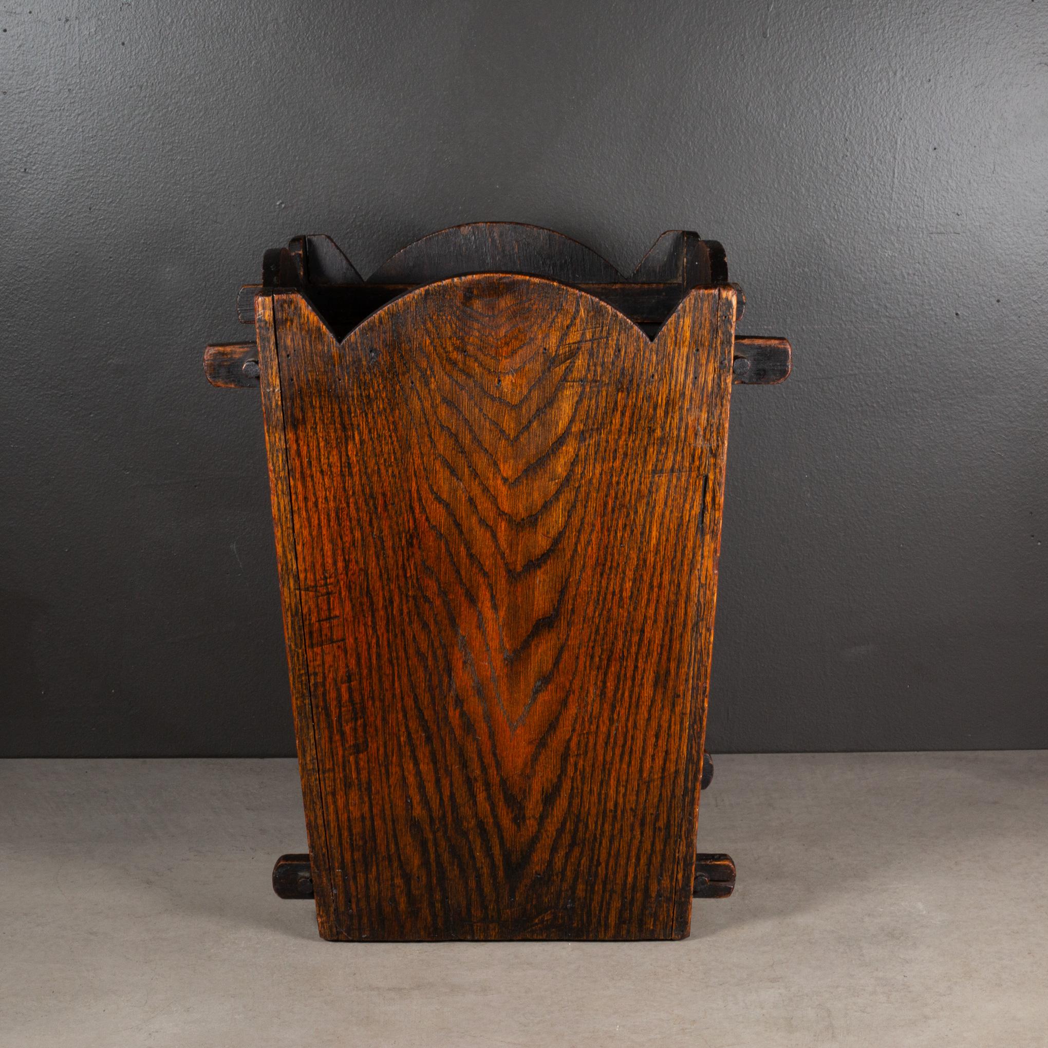 Chêne 19e s. Stand pour parapluie ou corbeille à papier primitif en Oak C.C. en vente