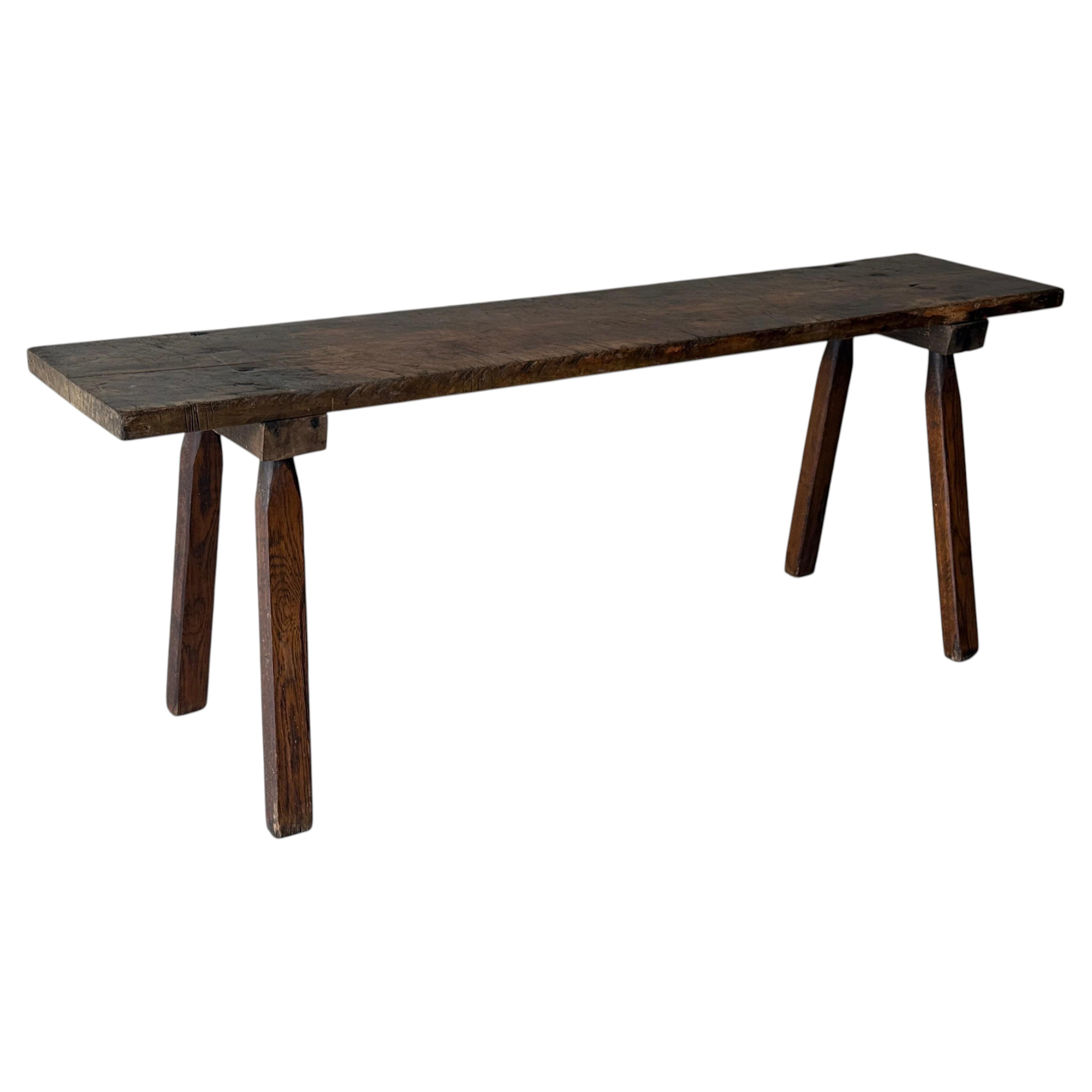 Consola de mesa de trabajo de estilo primitivo del siglo XIX