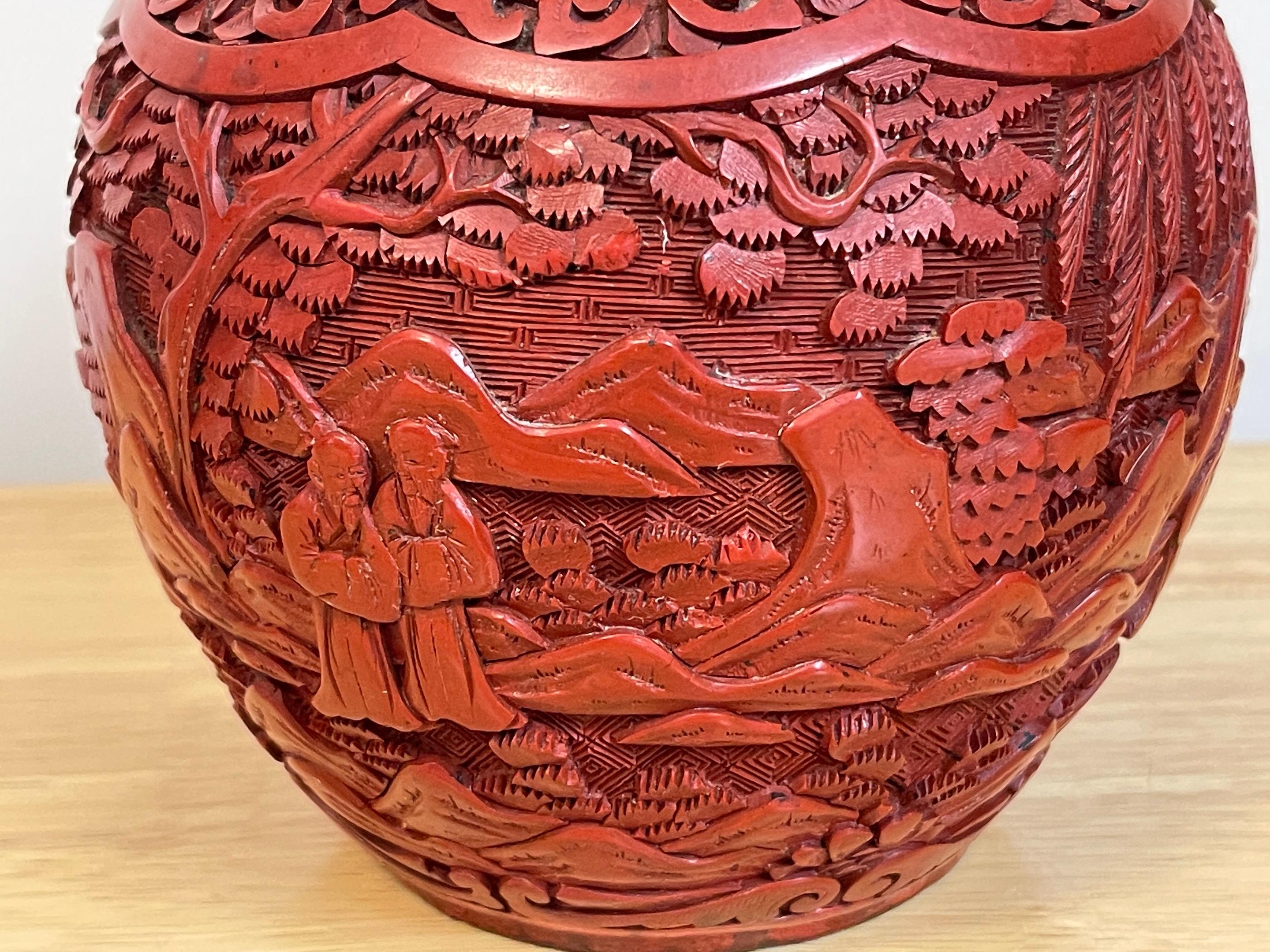 Post Qing Dynasty Cinnabar Ingwer Jar & Stand im Angebot 3