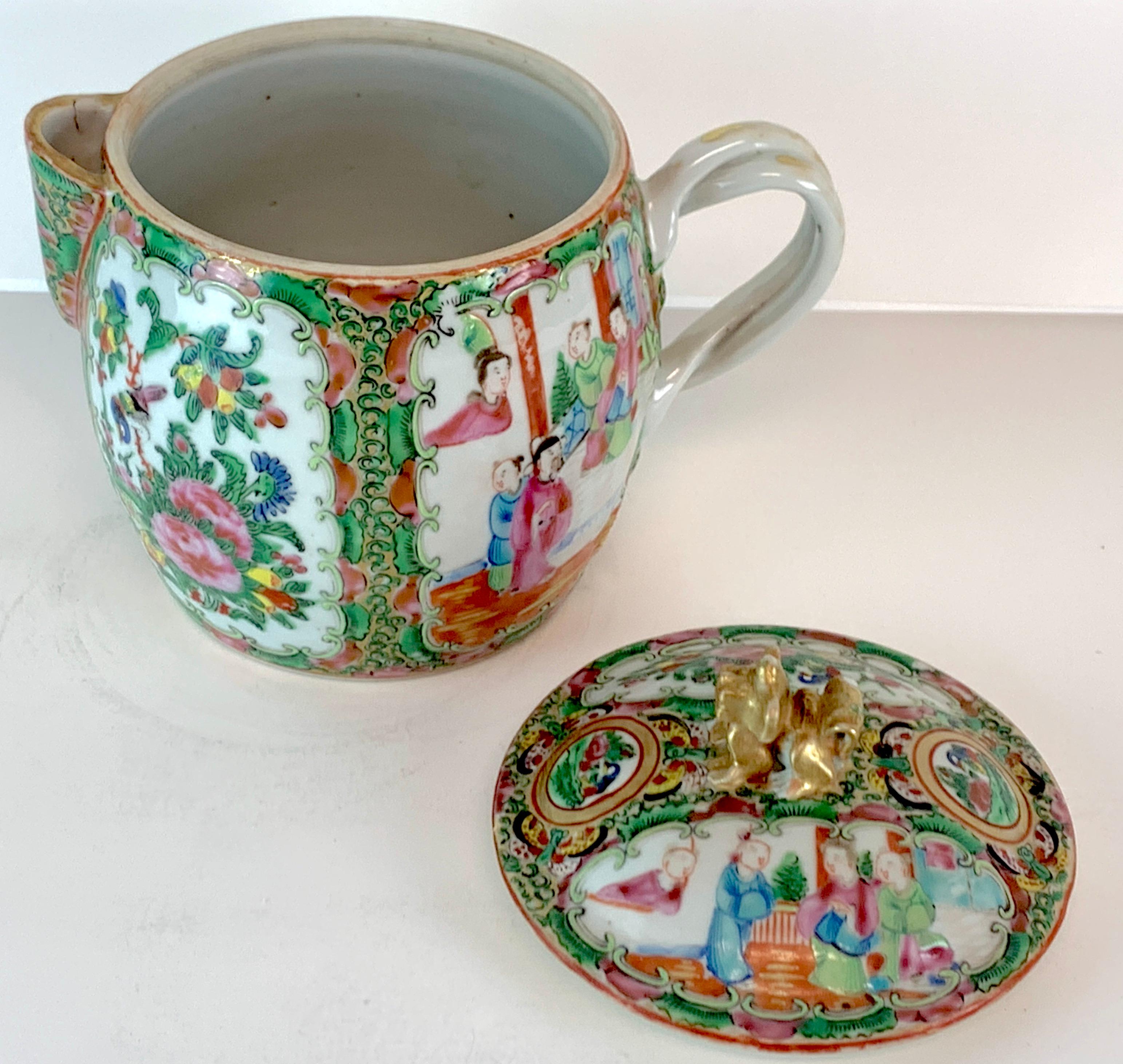 19th Century Rose Medallion Cider Pitcher with Foo Dog Finial For Sale 3
