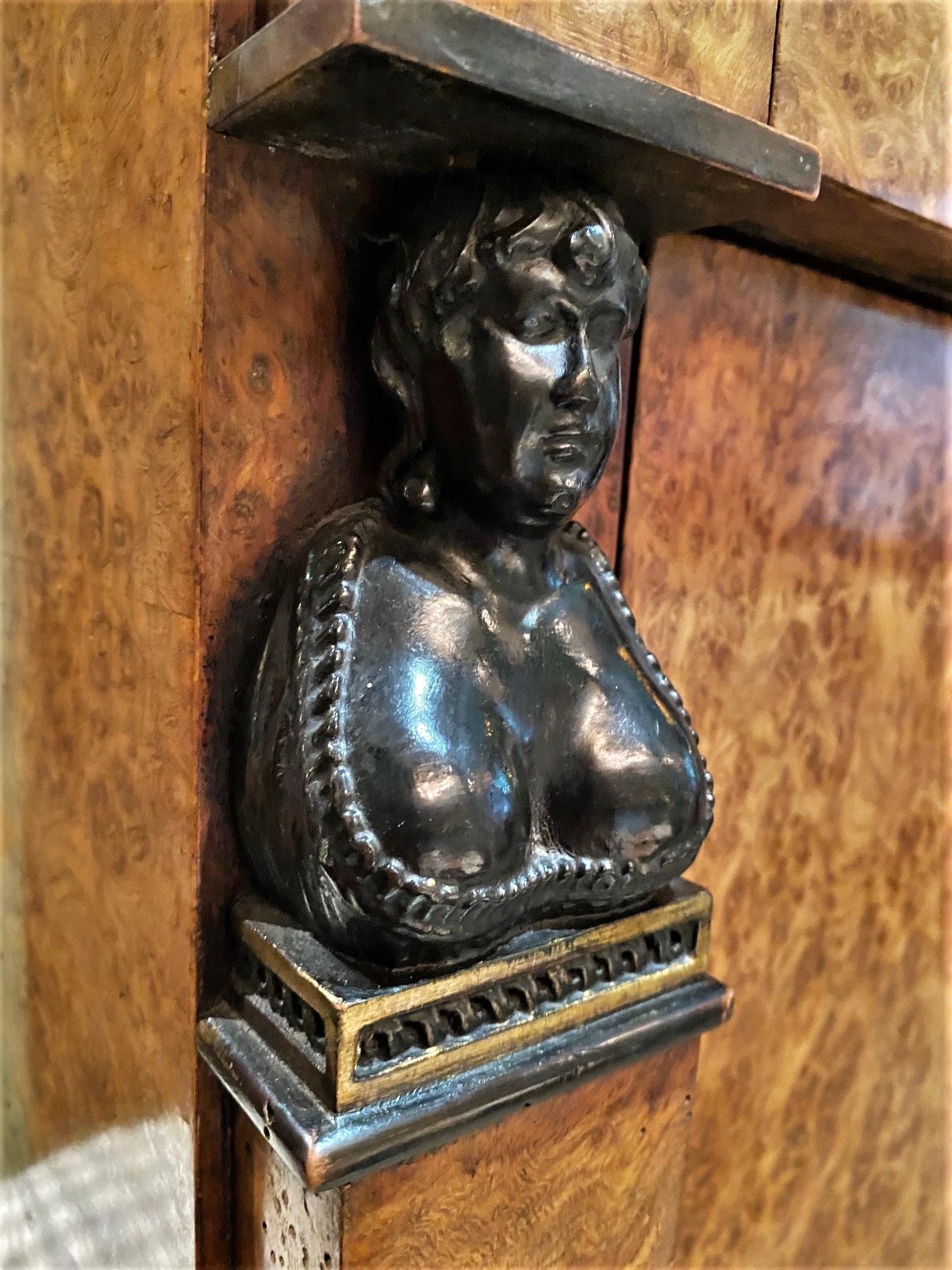 Siglo XIX Escritorio de secretaria de madera burl real antigua y tablero de hoja abatible de cuero negro Hrh en venta 3