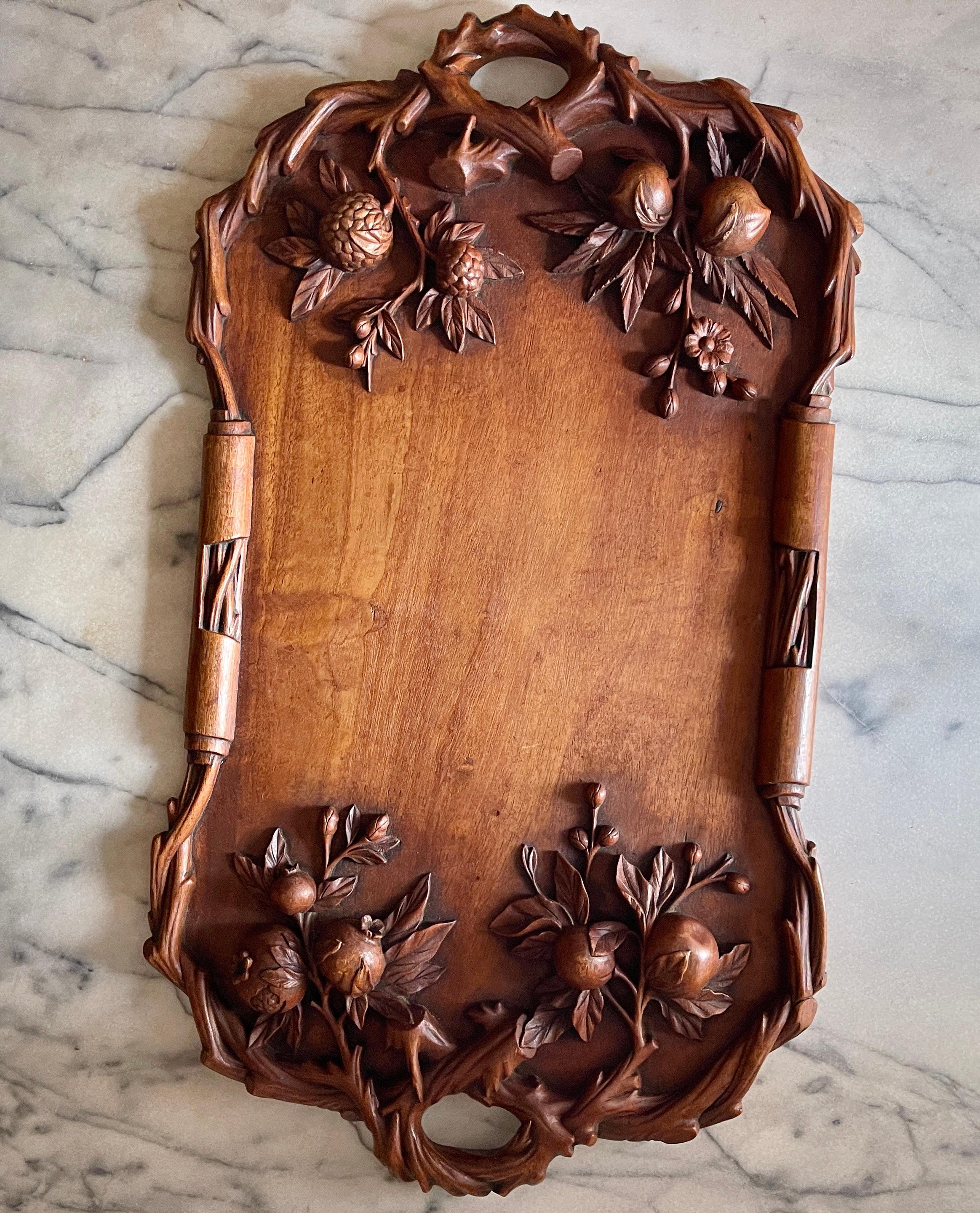 19th C Rustic Black Forest Hand Carved Walnut Branching Fruit Serving Tray For Sale 2
