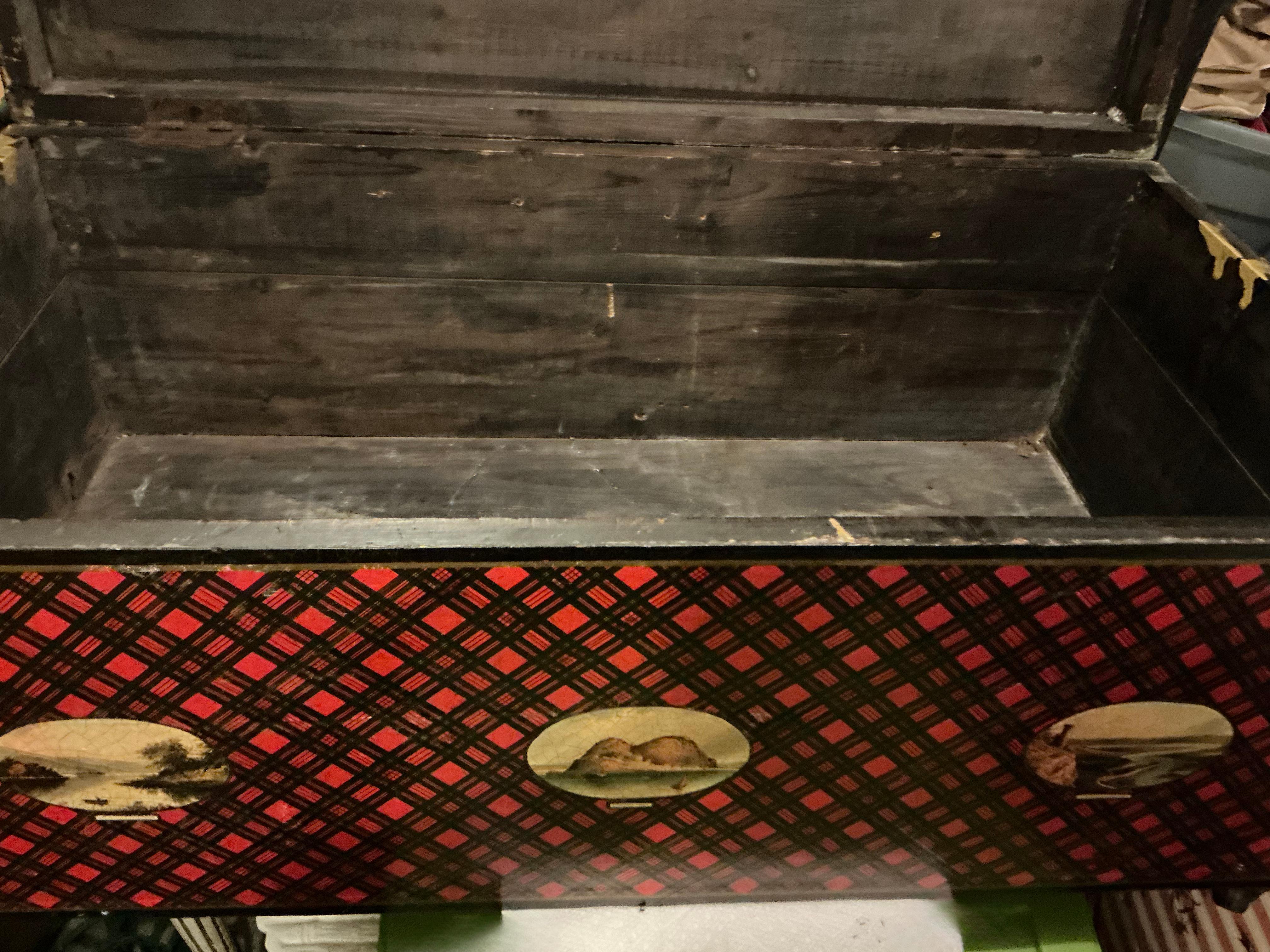 Scozzese XIX sec. Baule o tavolino da caffè scozzese in stile vittoriano Tartan Ware Red Plaid in vendita