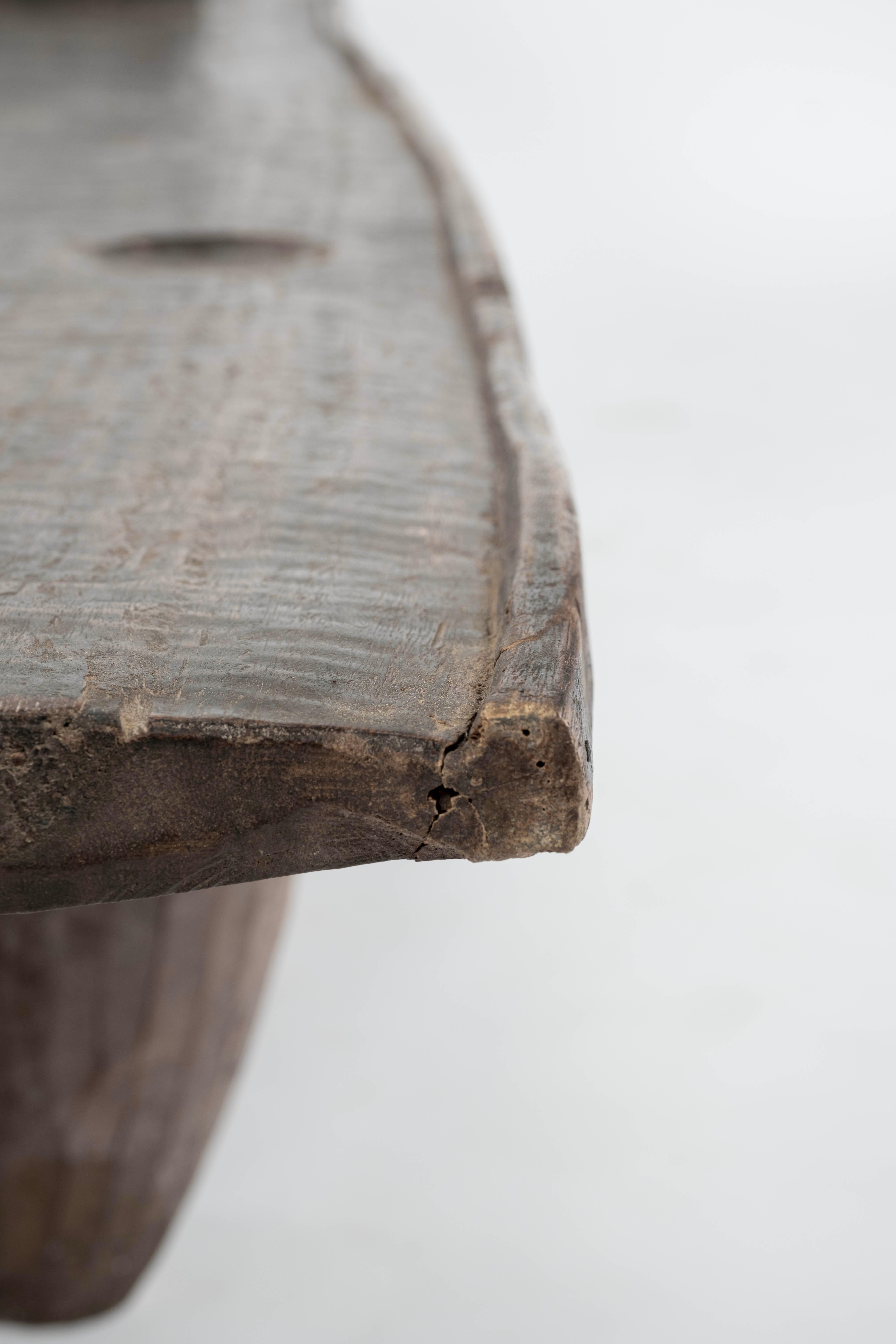 A.I.C., table basse de lit Senufo du 19e siècle en vente 10