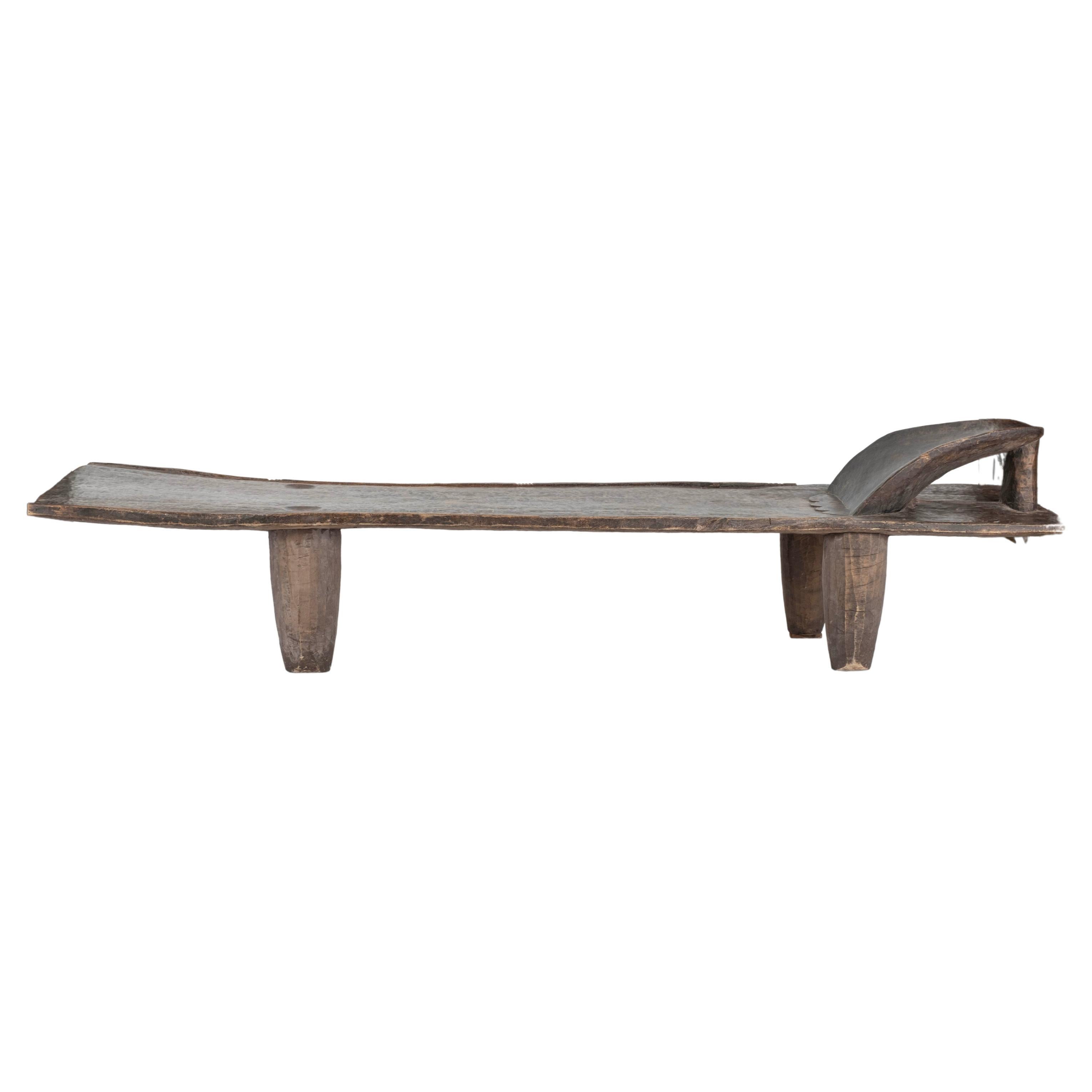 A.I.C., table basse de lit Senufo du 19e siècle
