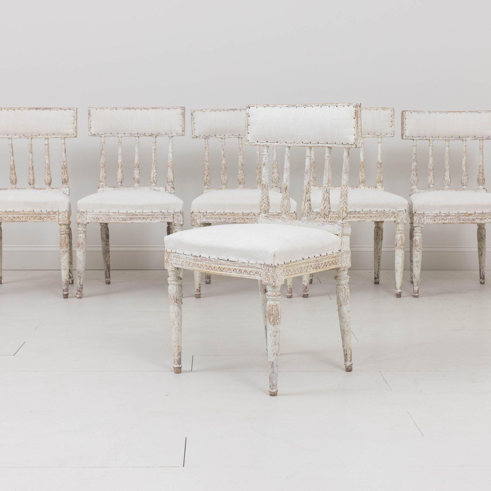 19th c. Set of Six Swedish Gustavian Period Chairs in Original Paint For Sale 3