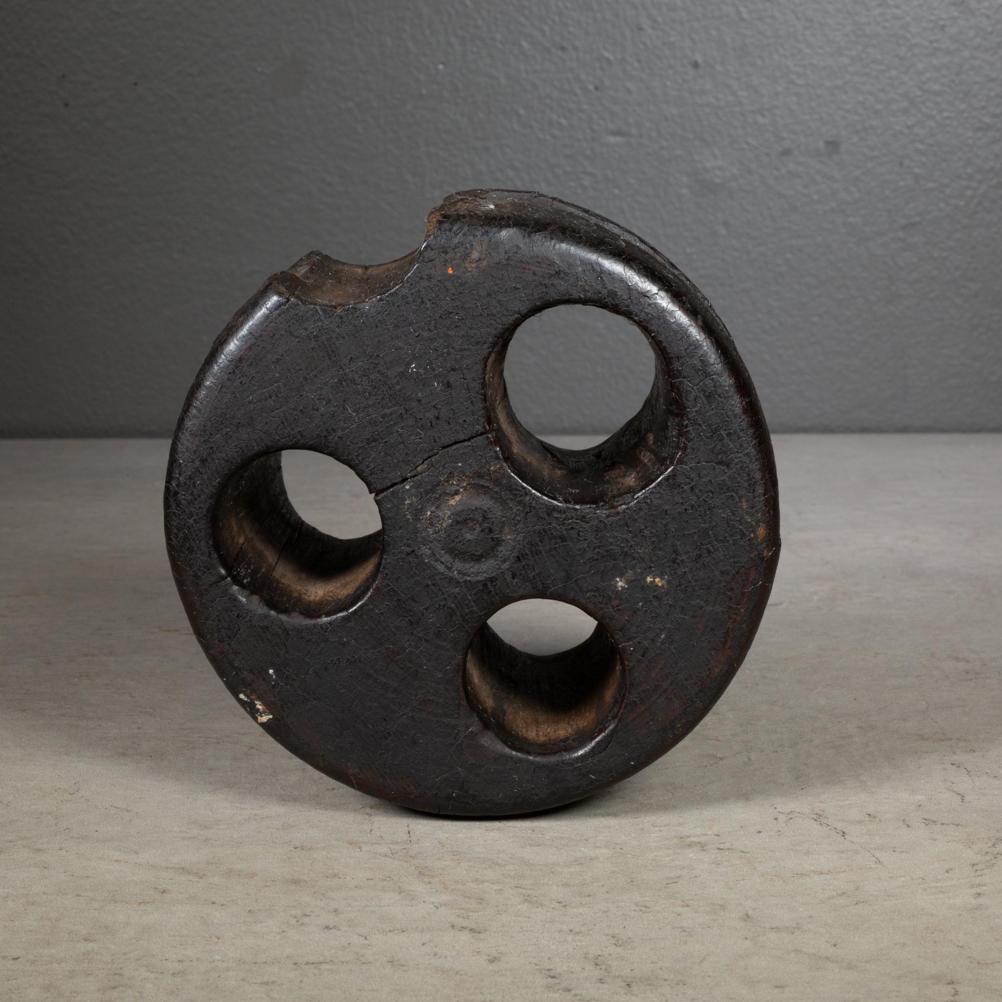 19th c. Ship's Deadeye Pulley In Good Condition For Sale In San Francisco, CA