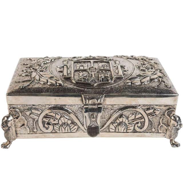 19th Century Gilt Bronze Humidor For Sale at 1stDibs
