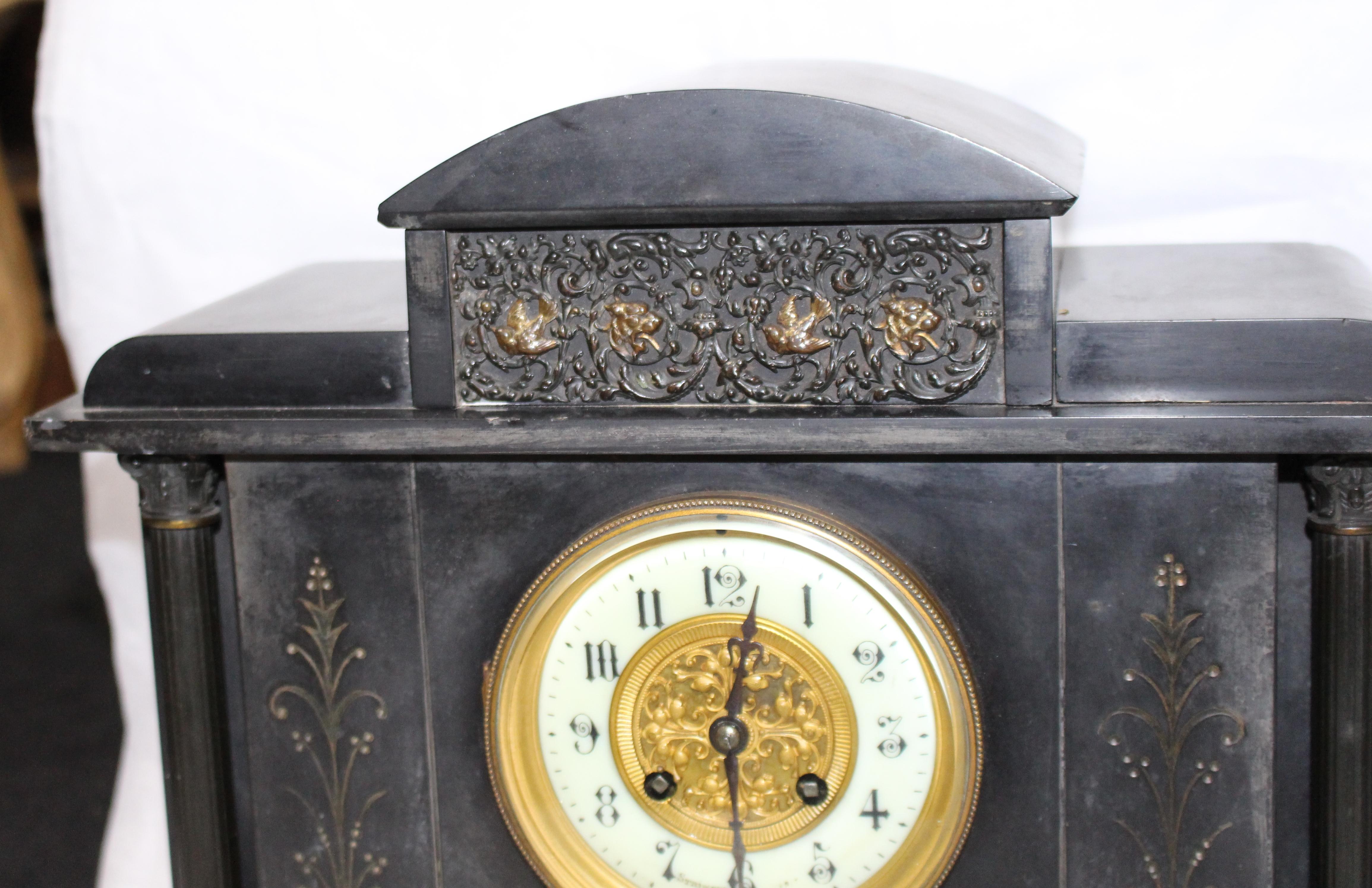 19th Century Slate Marble Temple Mantle Clock In Good Condition In Worcester, Worcestershire