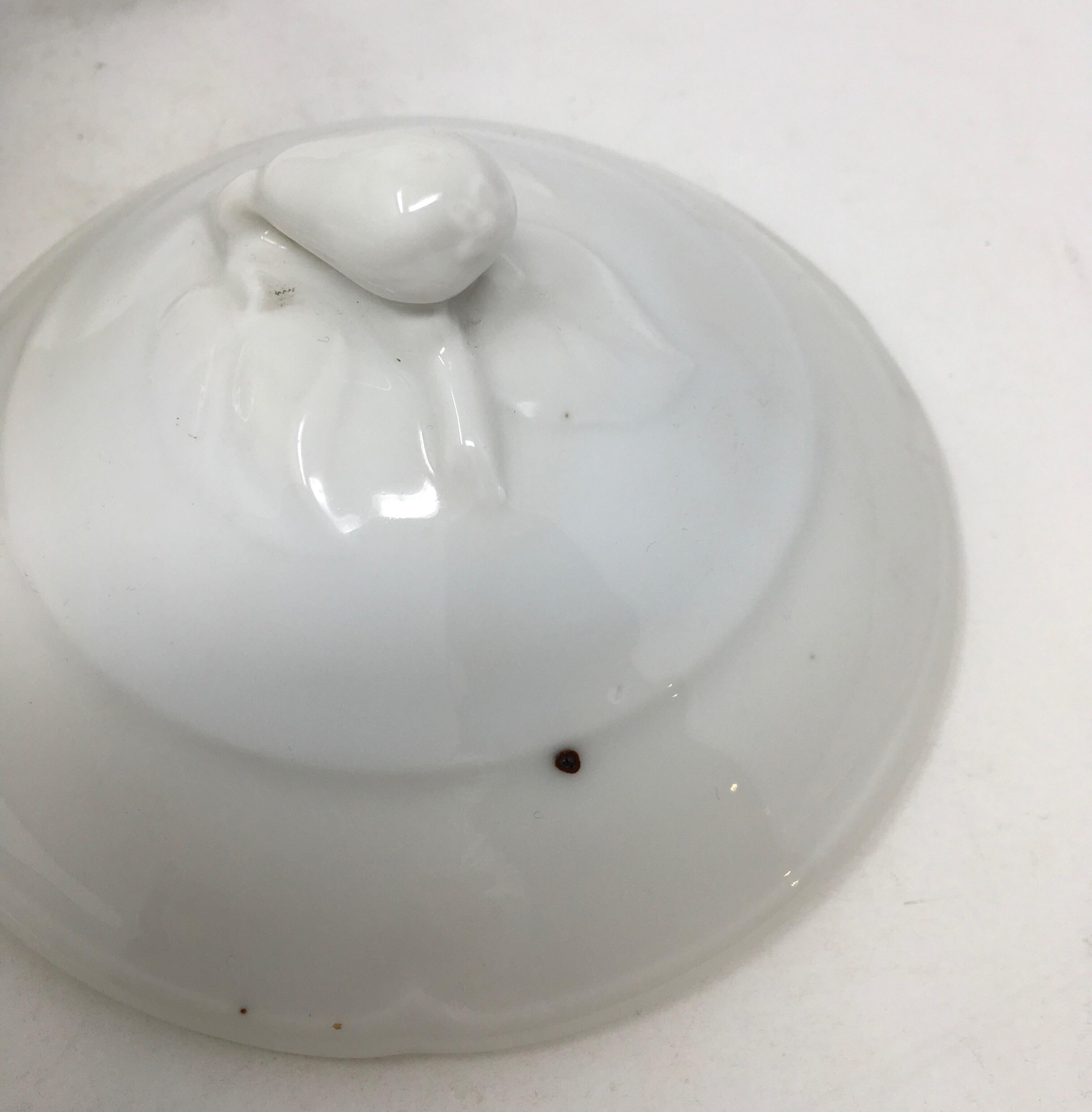 Ironstone Piccola zuppiera francese del XIX secolo in pietra ferrosa