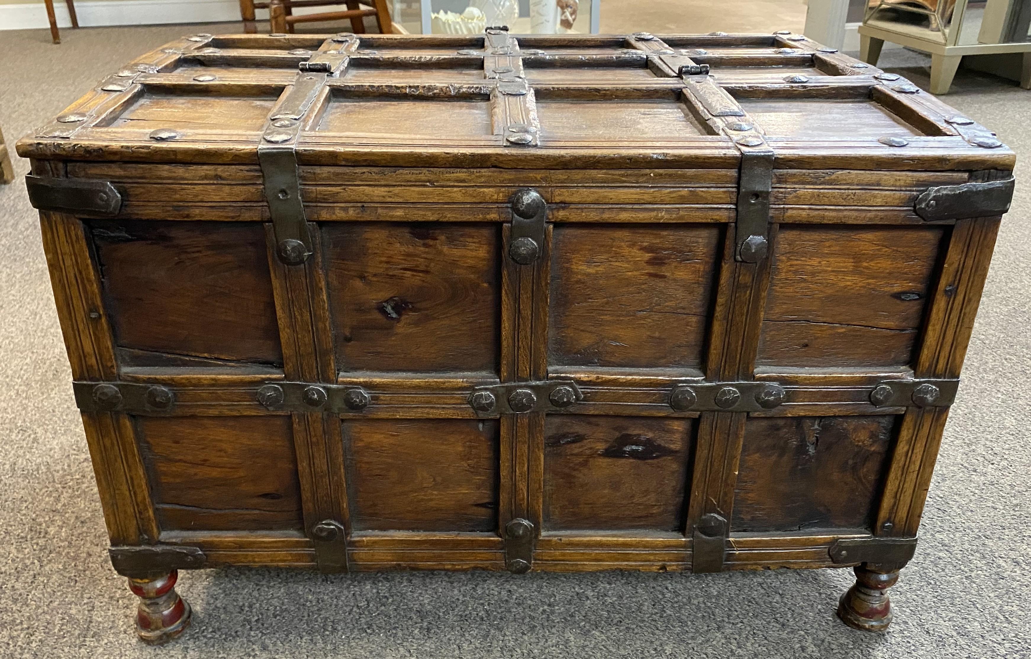 Iron 19th c Small Indian Stick Box or Dowry Chest perfect for Small Side or End Table For Sale