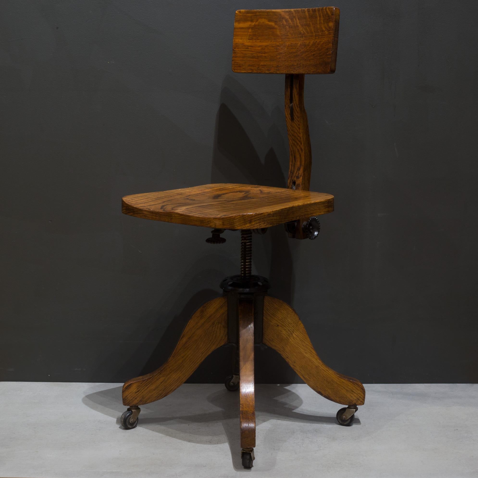 19th c. Solid Oak Adjustable Swivel Desk Chair c.1897 In Good Condition In San Francisco, CA