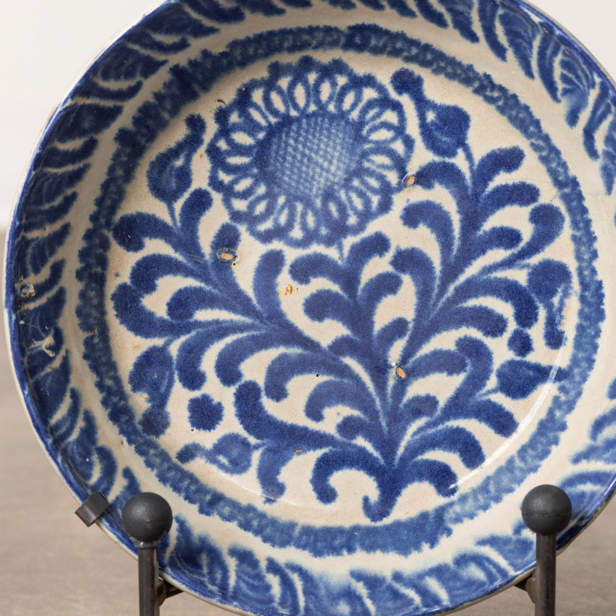 Glazed 19th c. Spanish Blue and White Fajalauza Lebrillo Bowl from Granada For Sale
