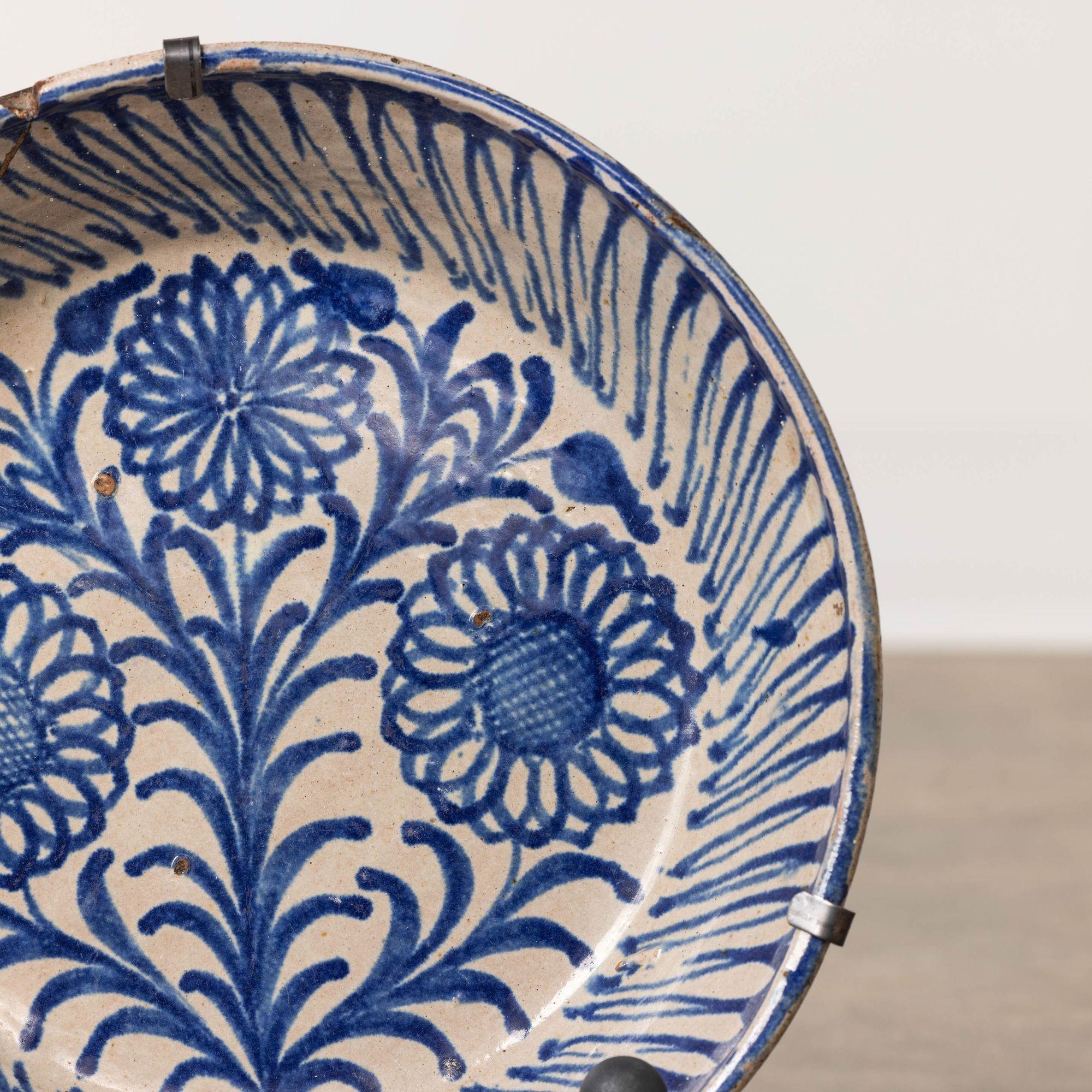 19th Century 19th c. Spanish Blue and White Fajalauza Lebrillo Bowl from Granada For Sale
