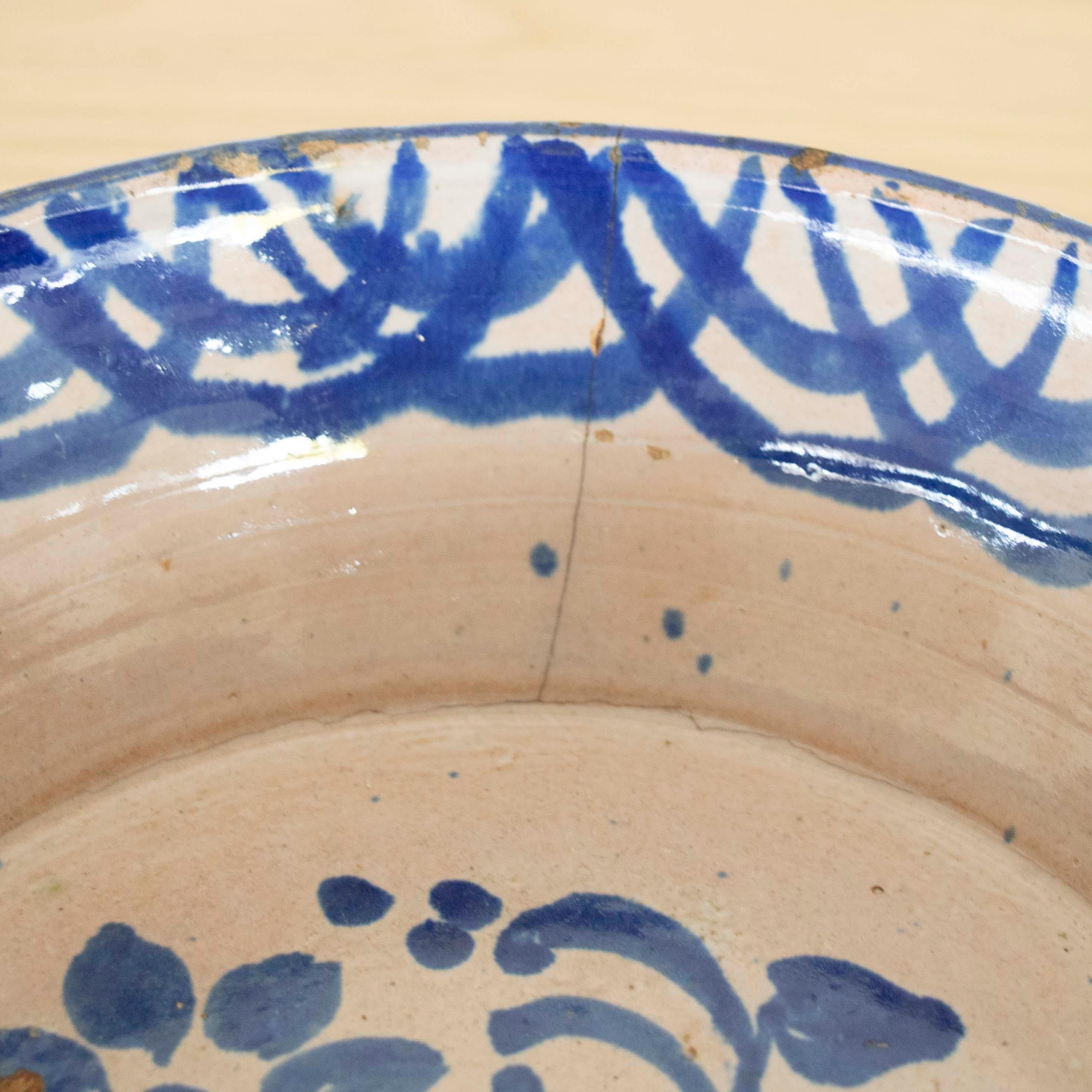 19th c. Spanish Blue Fajalauza Lebrillo Bowl For Sale 2