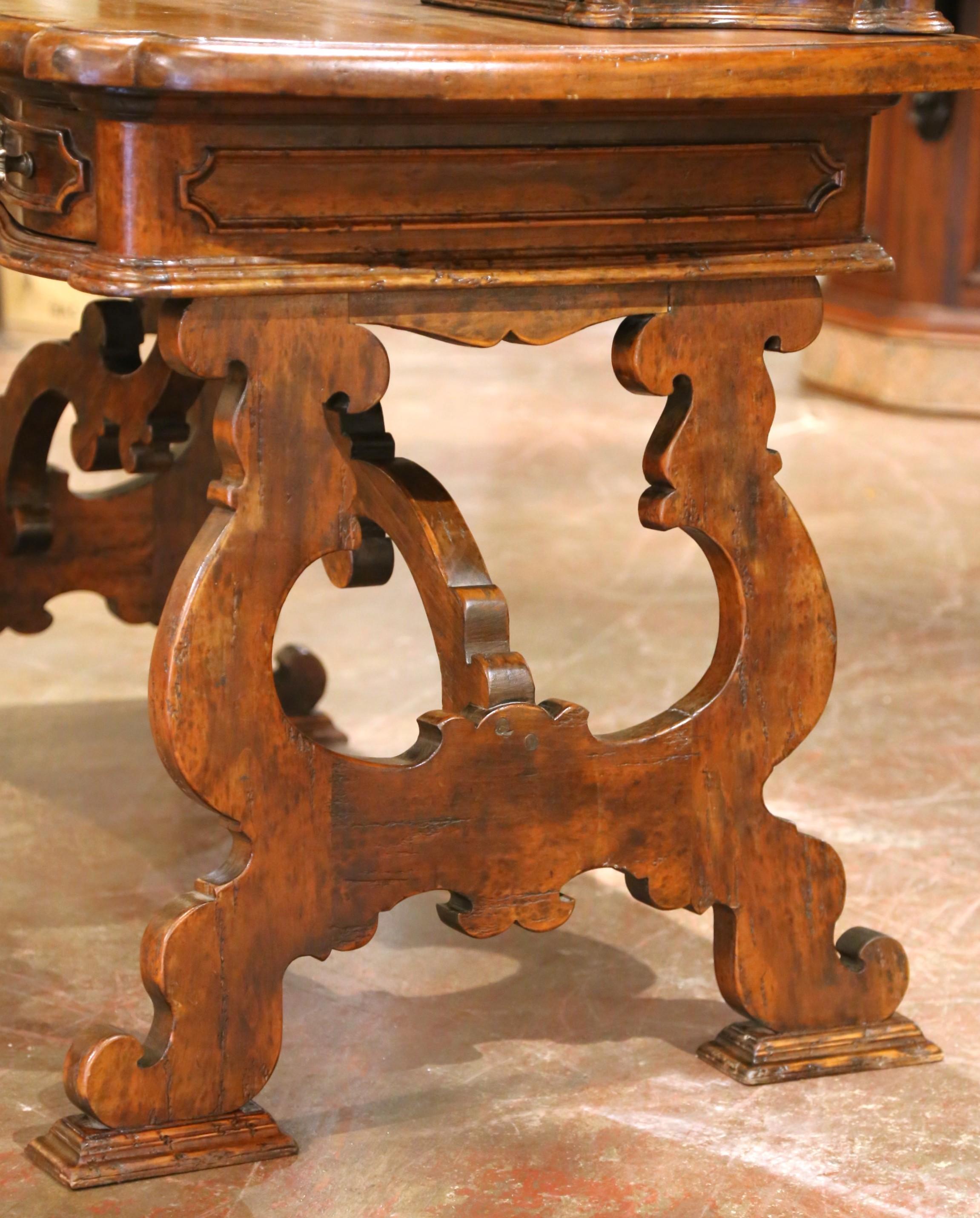 19th C. Spanish Carved Walnut Serpentine Desk with Four Drawers on Trestle Base For Sale 3