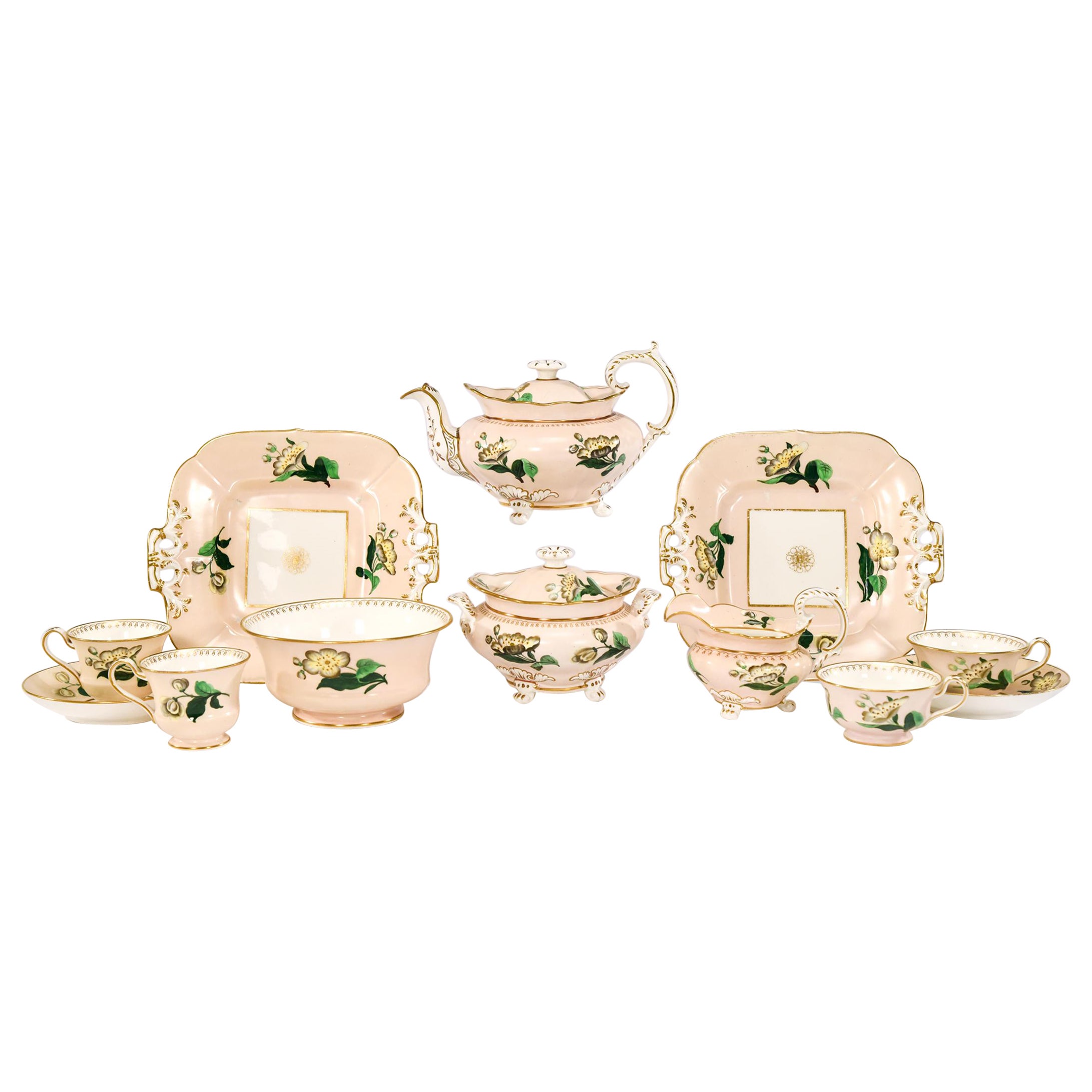 S. XIX Spode 44 Piezas Juego de té de porcelana