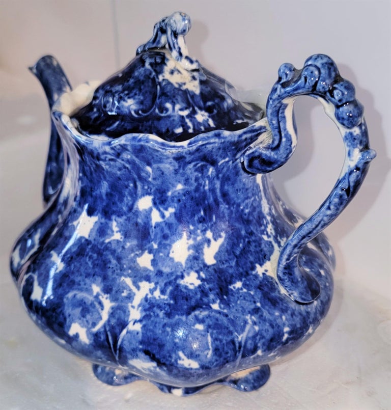19th C Spongeware Teapot For Sale 1
