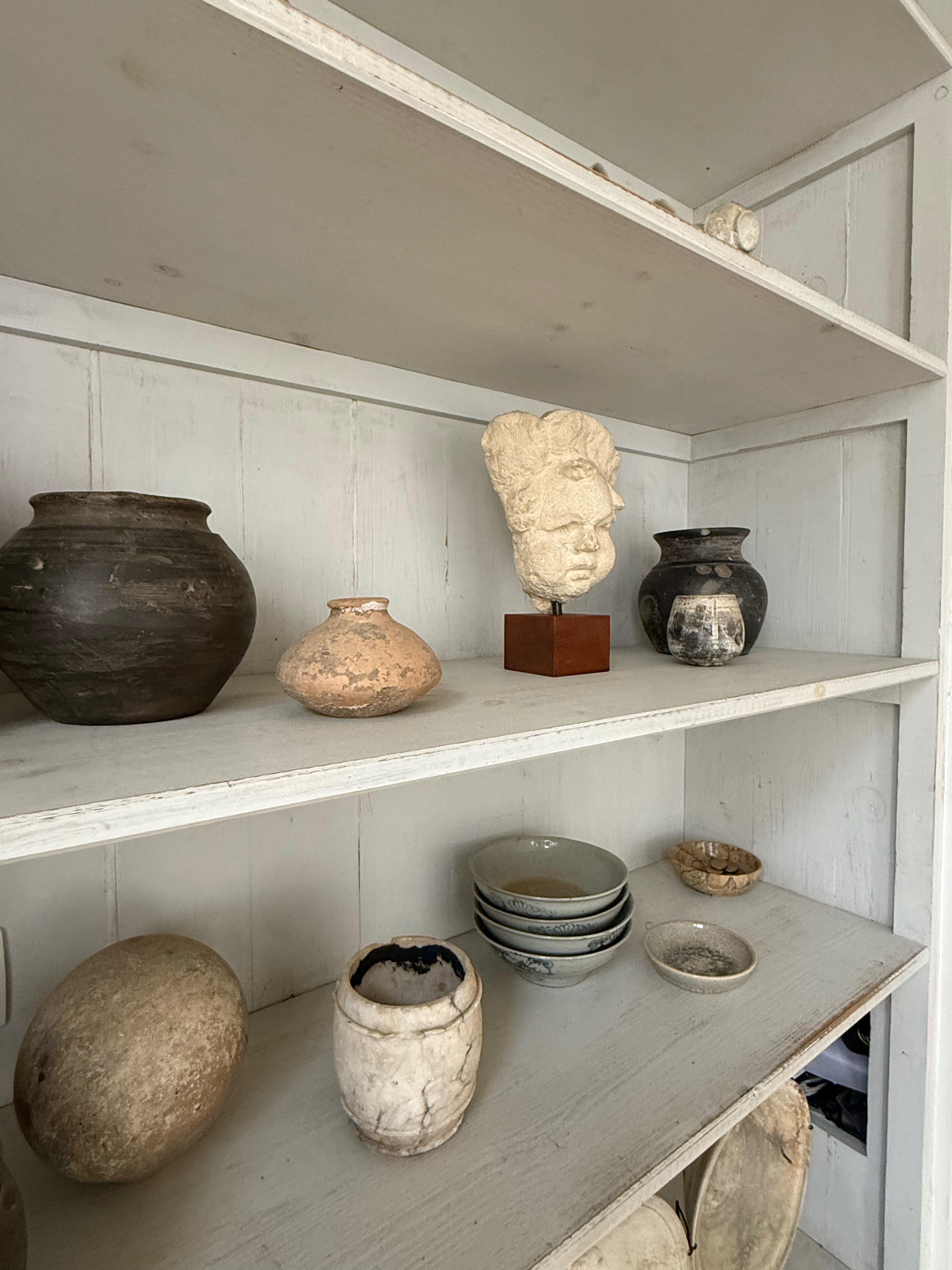 Testa di bambino scolpita in pietra del XIX secolo A.I.C. in vendita 2