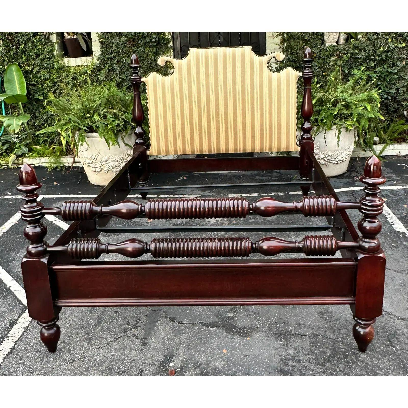 American 19th C Style Rose Tarlow Melrose House Queen Bed in Mahogany