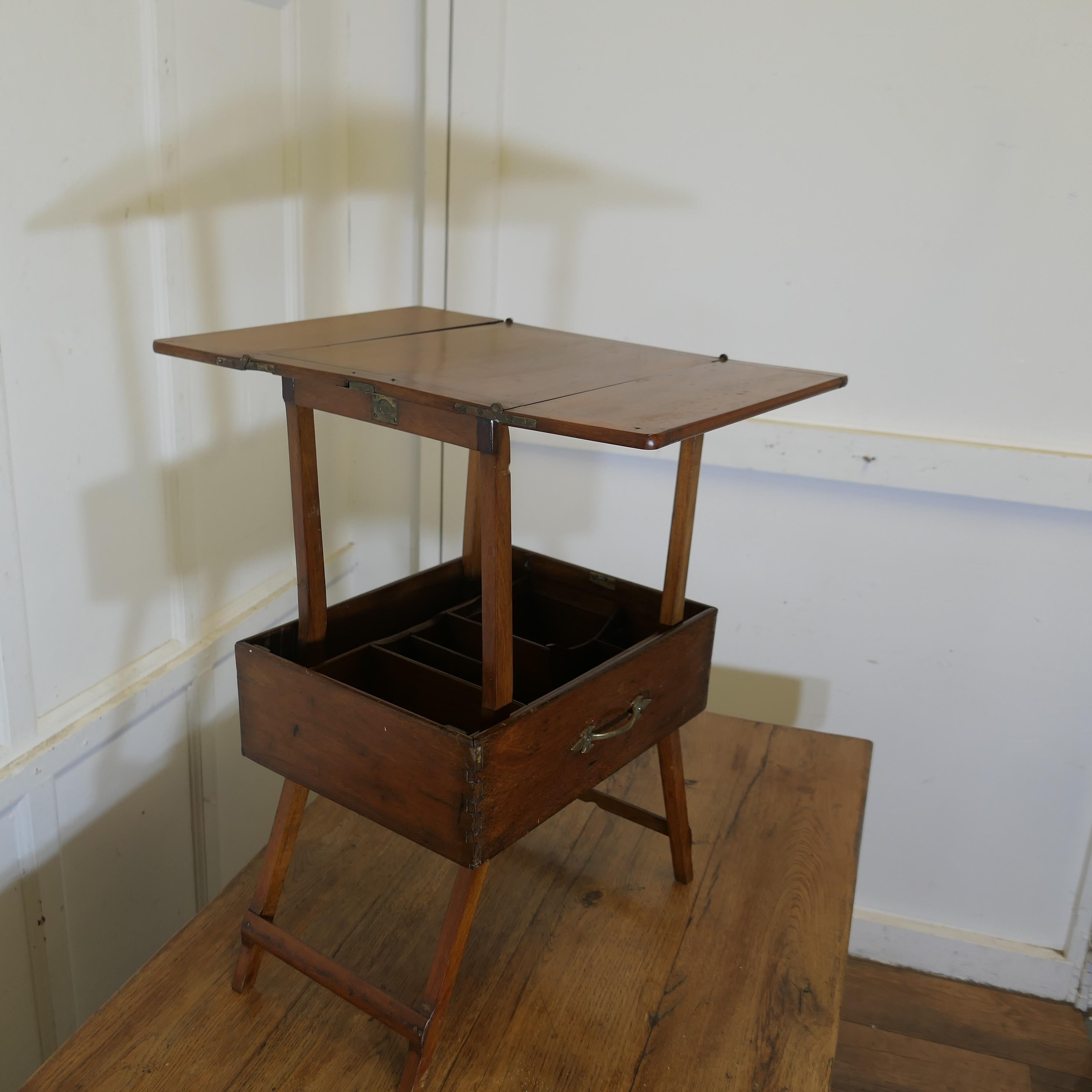 A.C.I.C. Boîte/table d'instruments métamorphiques pour géomètres    Une pièce très rare en vente 3