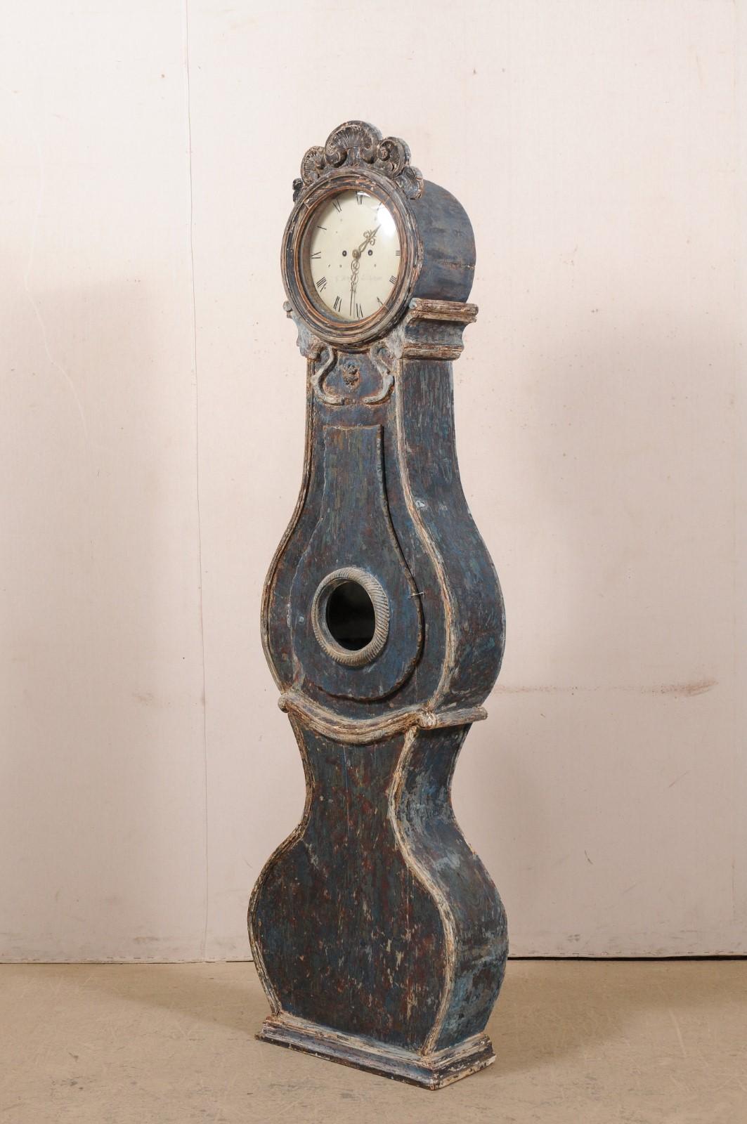 19th Century Swedish Fryksdahl Long-Case Clock, Curvy Body and Blue Palette 6