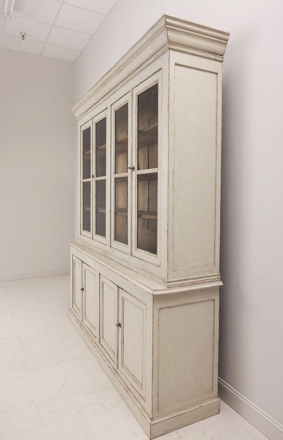 19th C. Swedish Gustavian Four-Door Painted Glass Vitrine Bookcase Cabinet In Excellent Condition In Wichita, KS