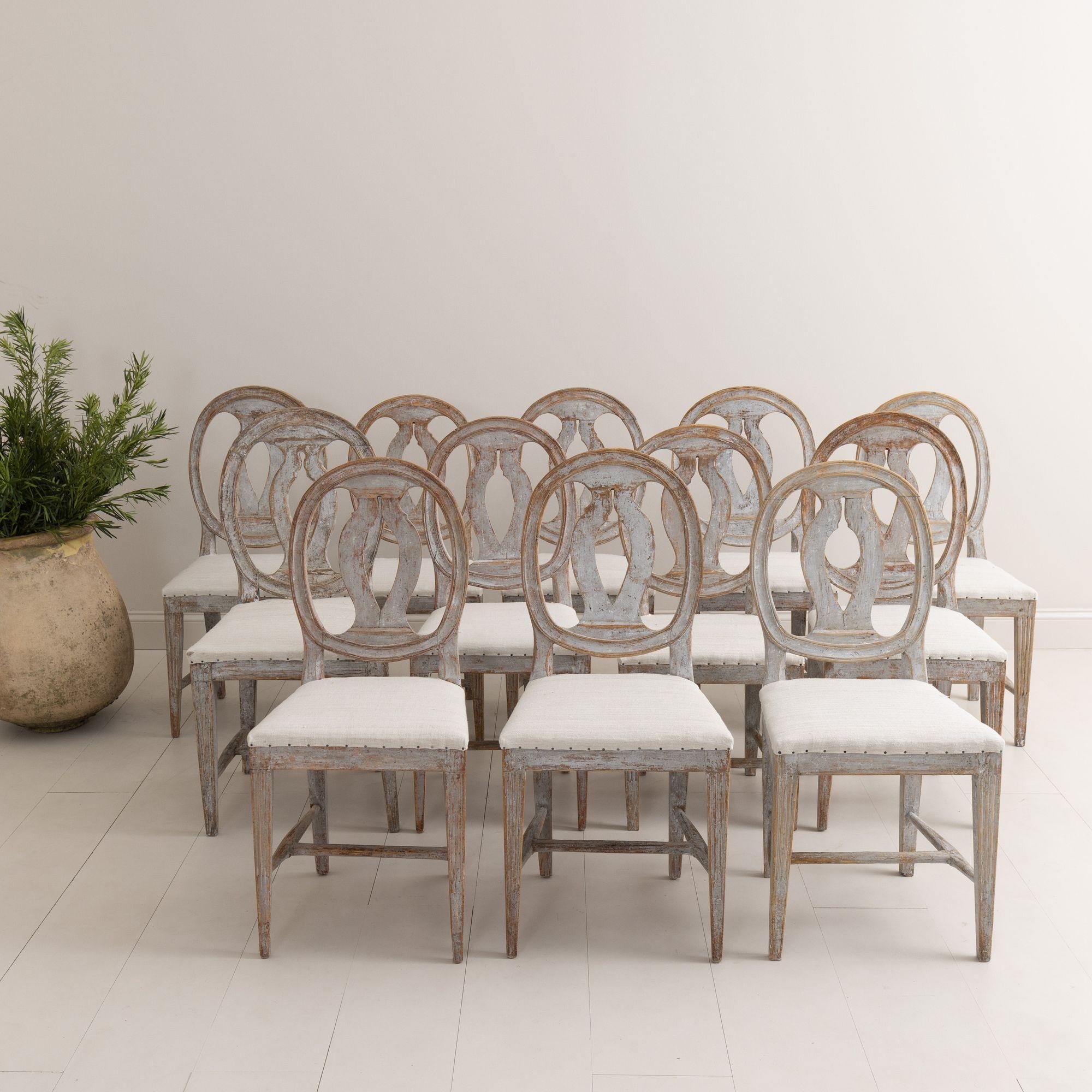 19th c. Collection of Twelve Gustavian 'Swedish Model' Chairs in Original Paint 5